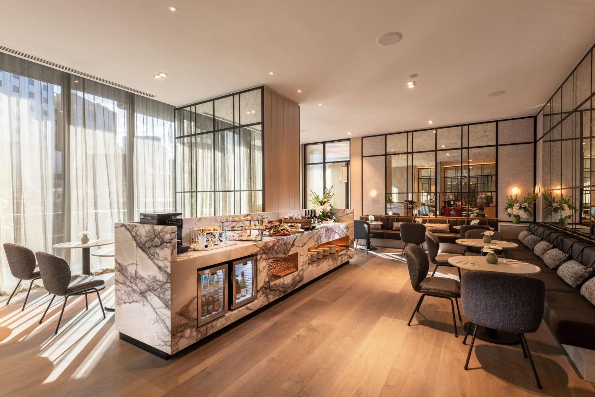 Diva Suite - Includes Executive Lounge Access