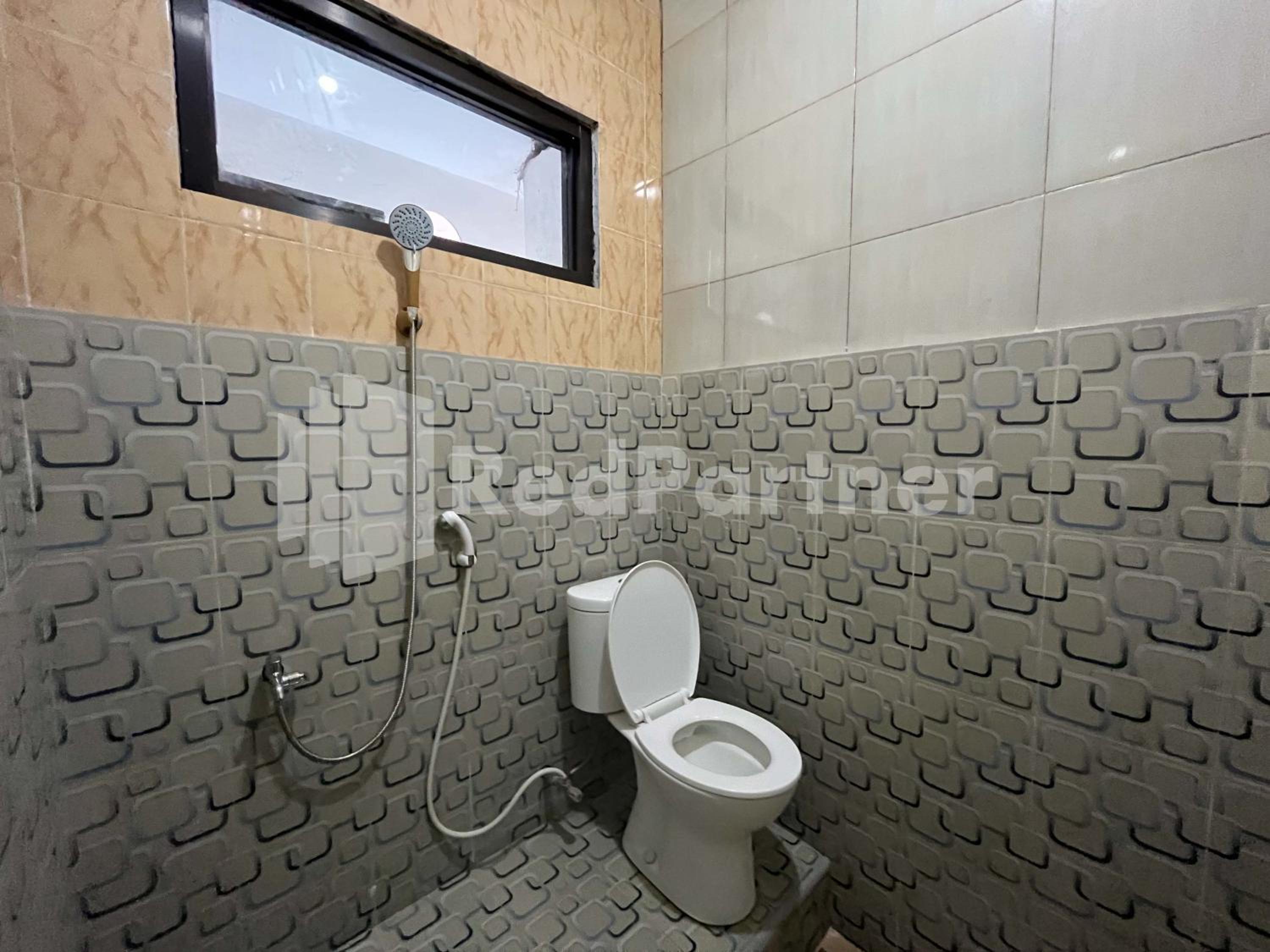 Twin Room - Photo 6