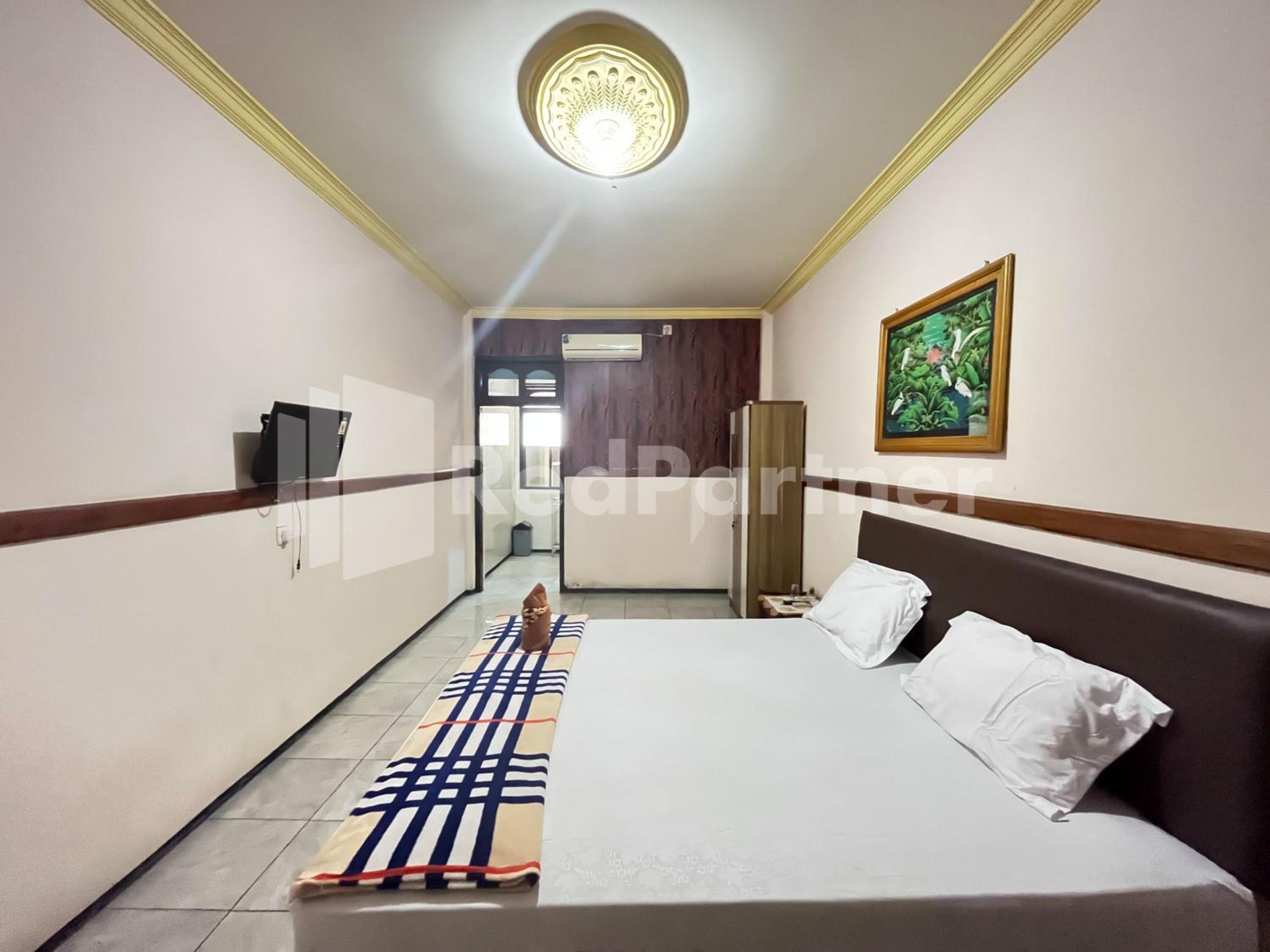 Deluxe Double Room - Photo 8
