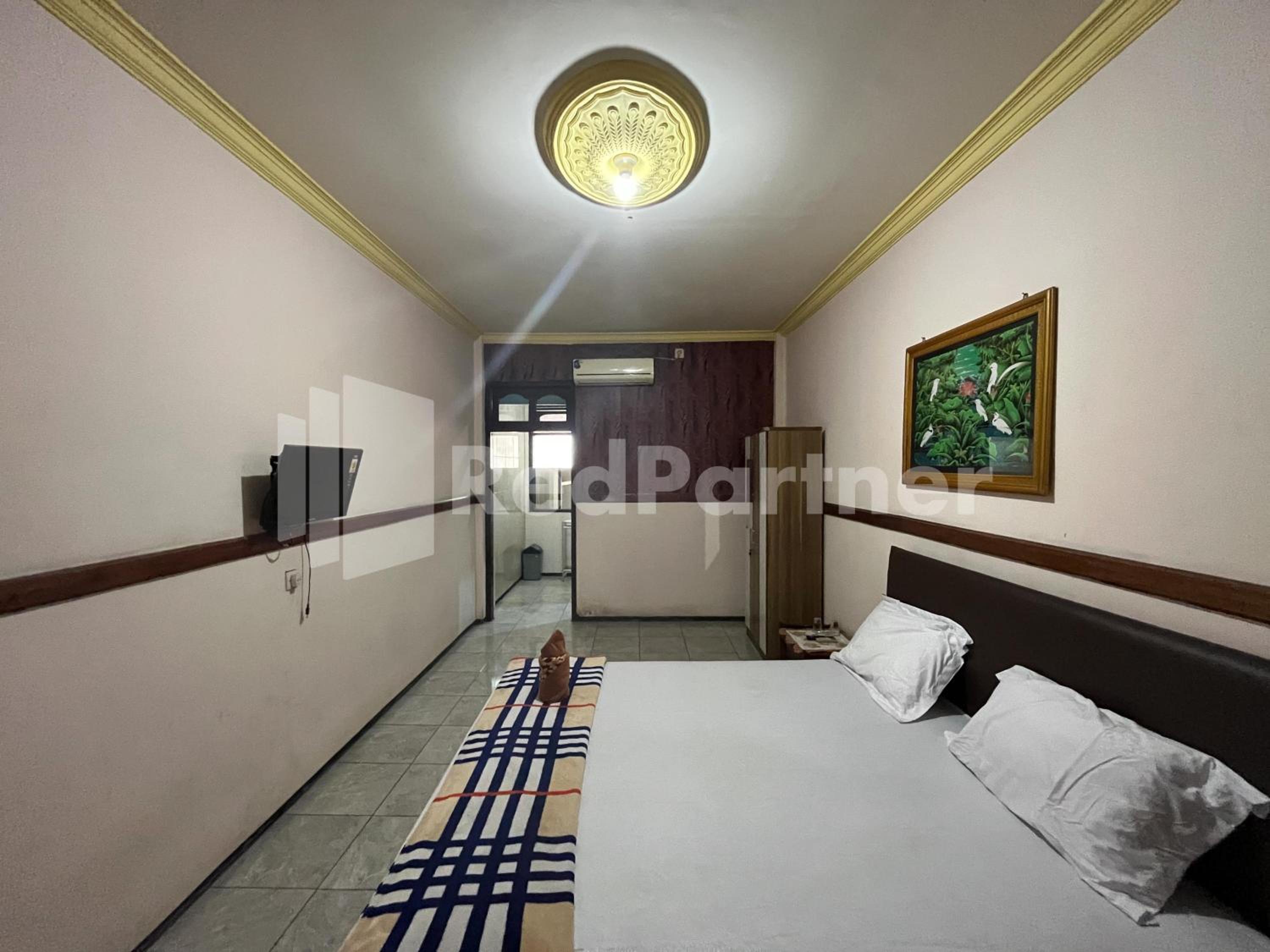 Deluxe Double Room - Photo 9