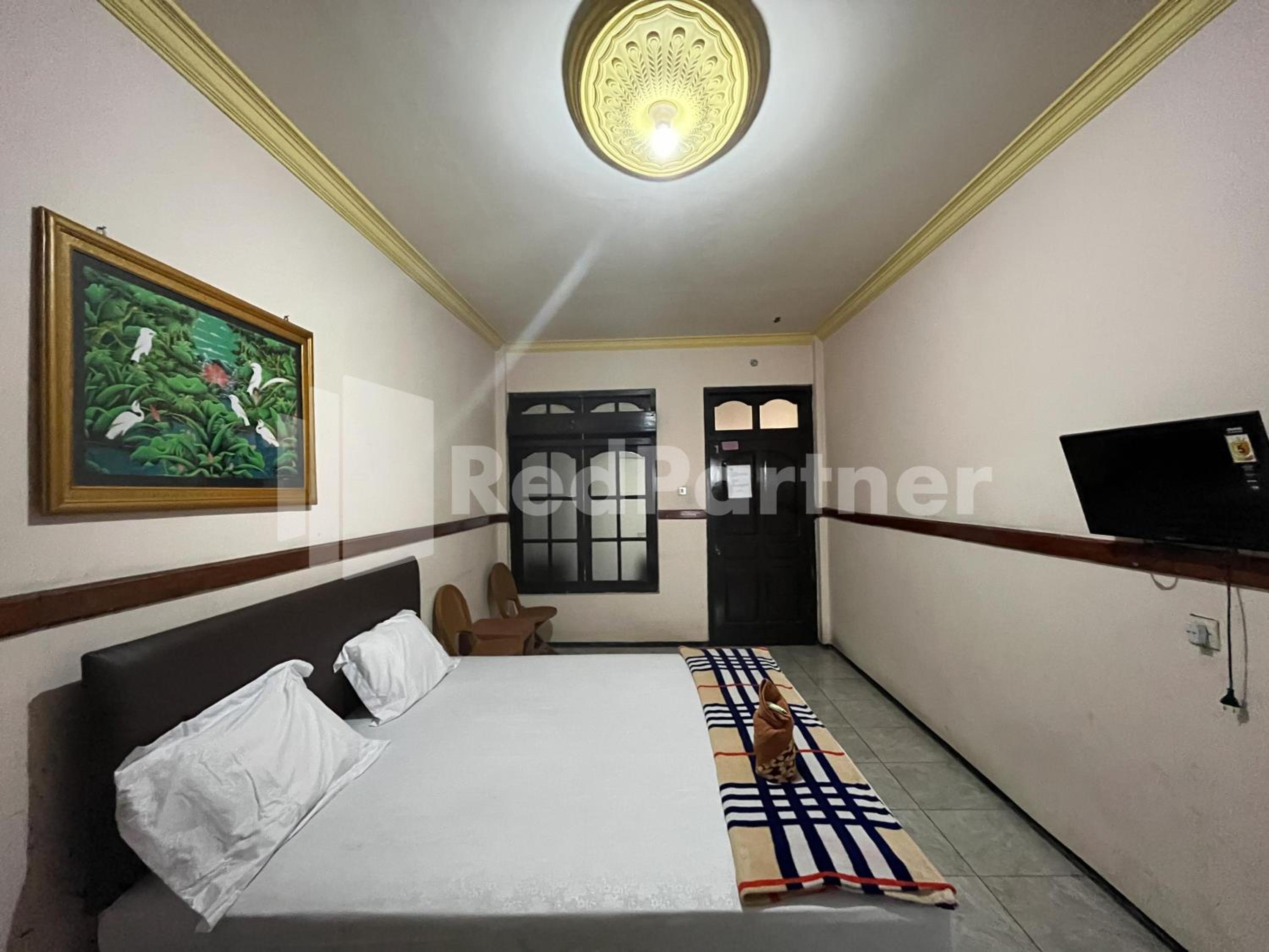 Deluxe Double Room - Photo 12