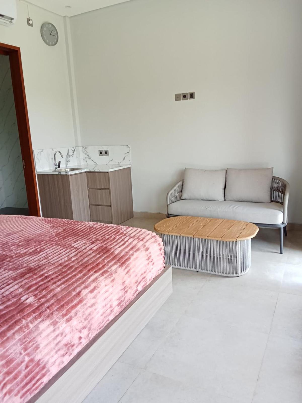 Double Room - Photo 1