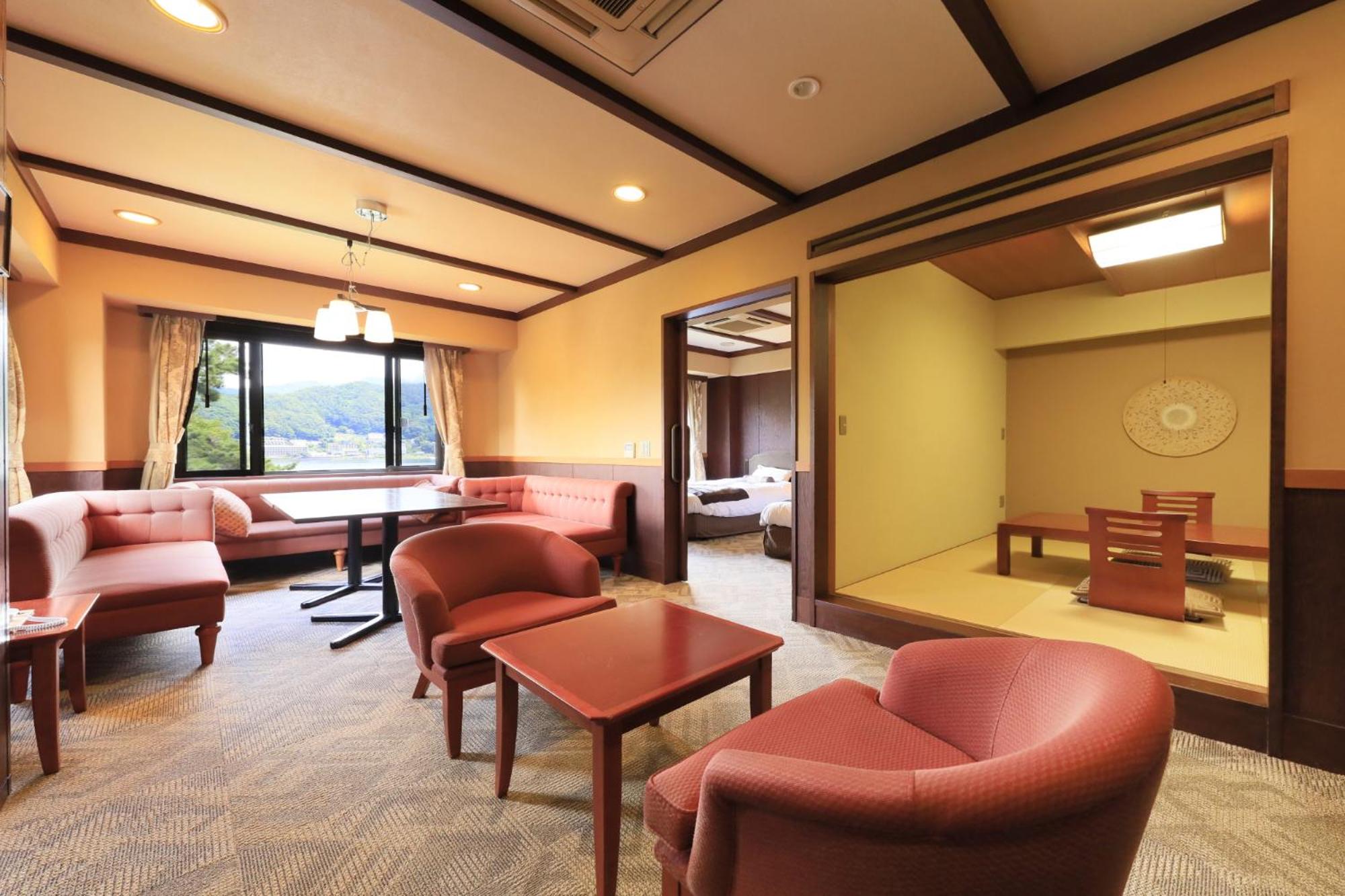 Suite with Open-Air Bath - Non-Smoking - East Building