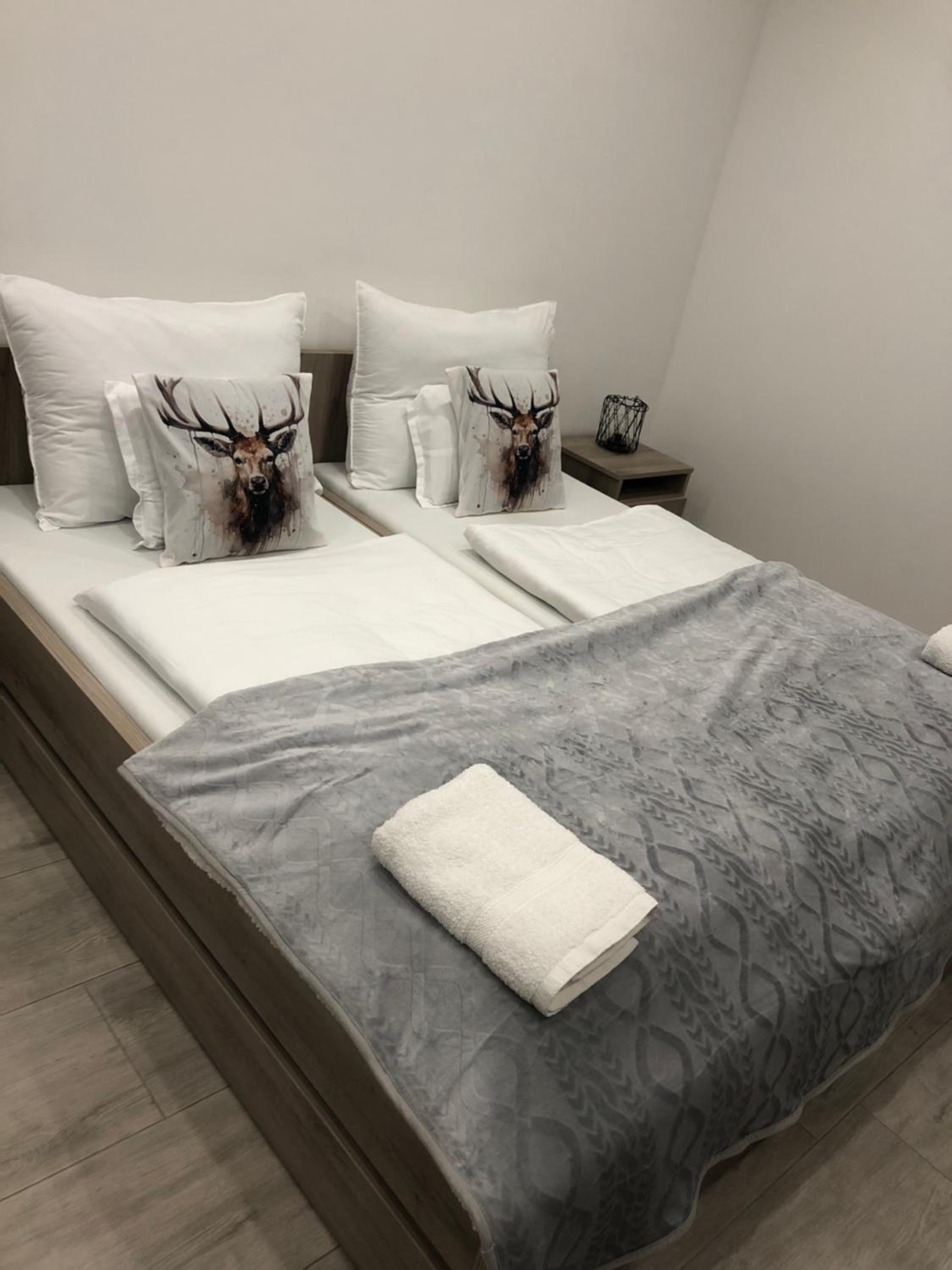 Double Room with Private Bathroom photo 3