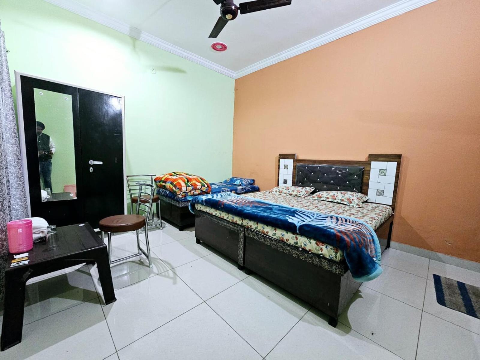 Comfort Triple Room