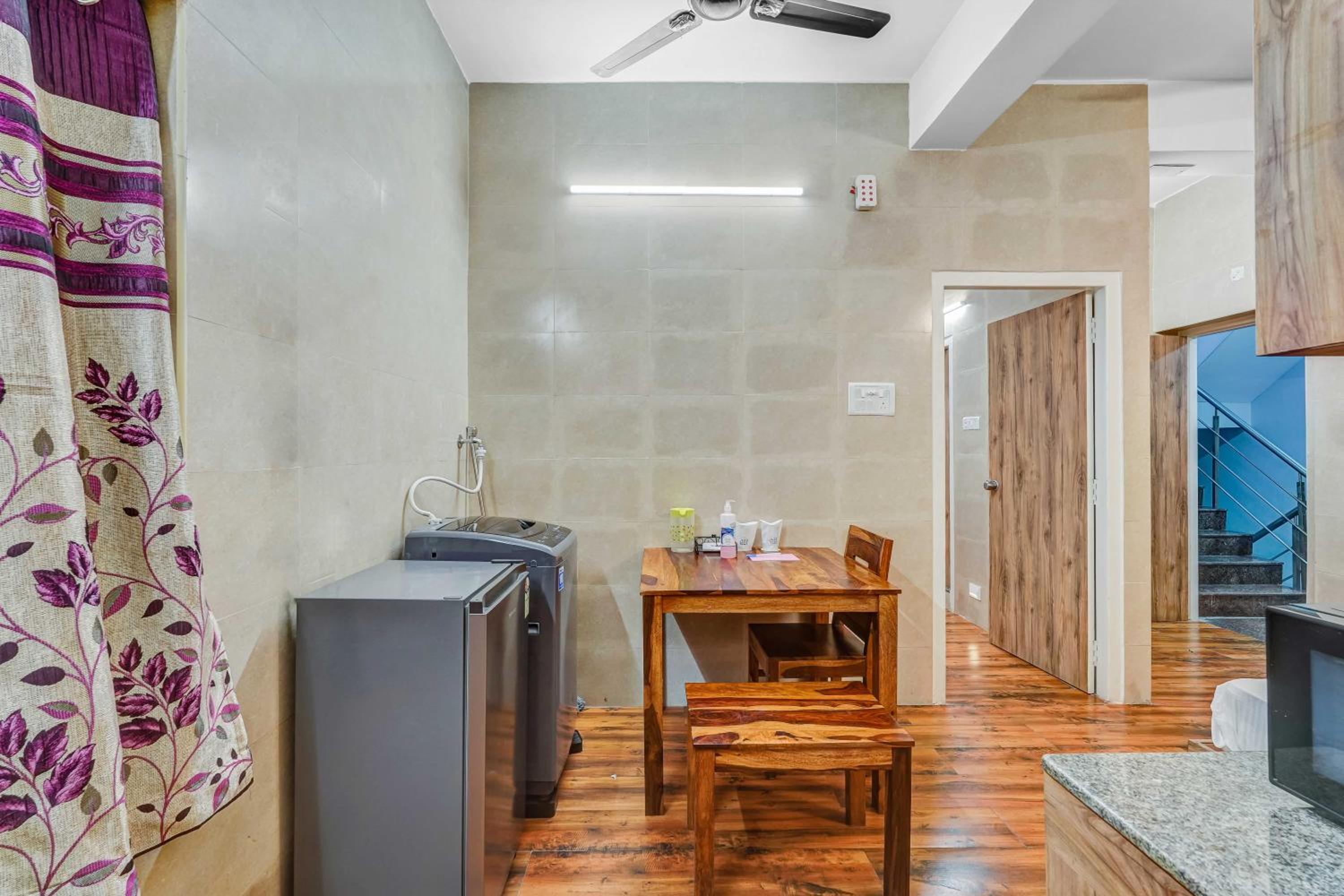 One-Bedroom Apartment - Photo 22