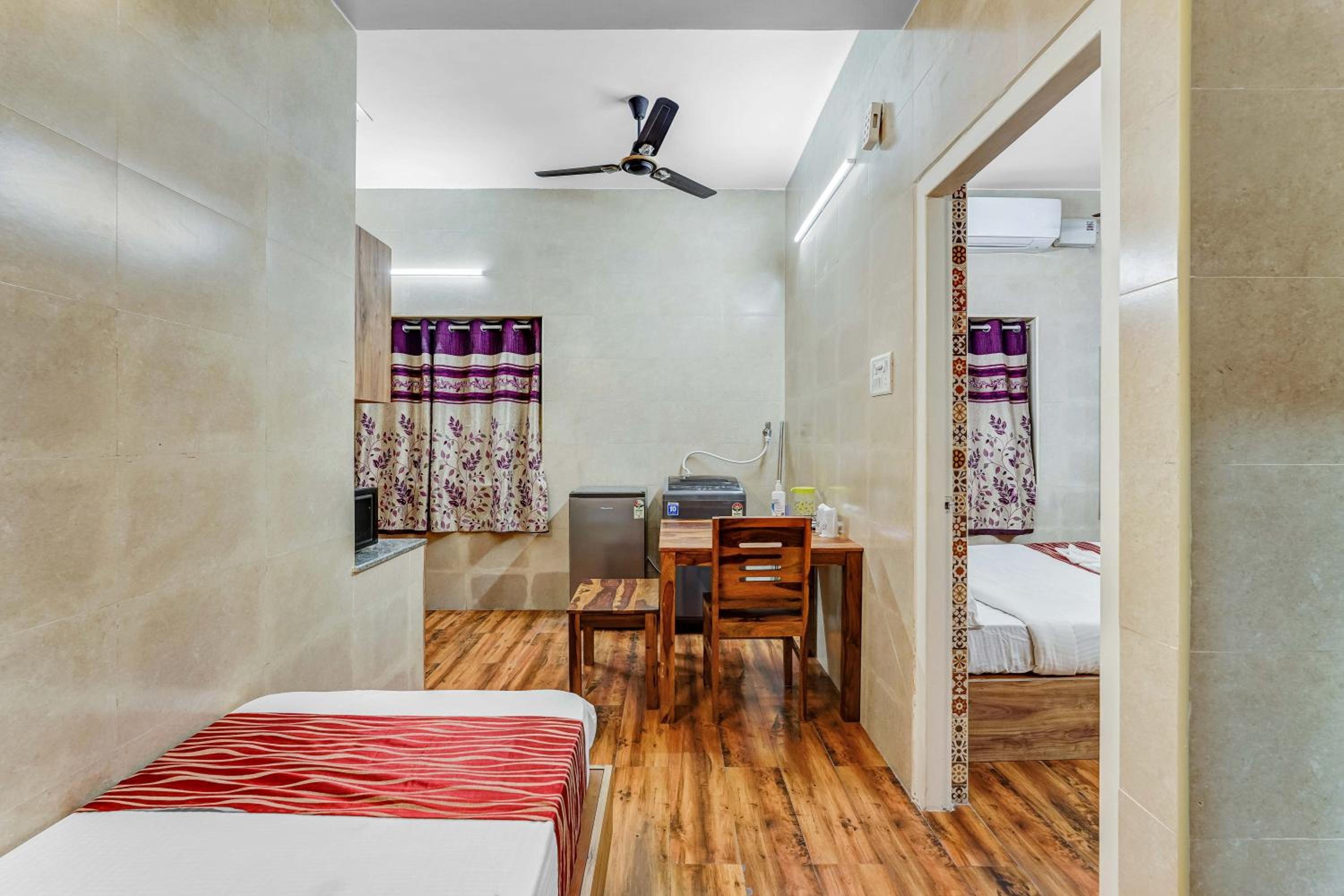 One-Bedroom Apartment - Photo 19