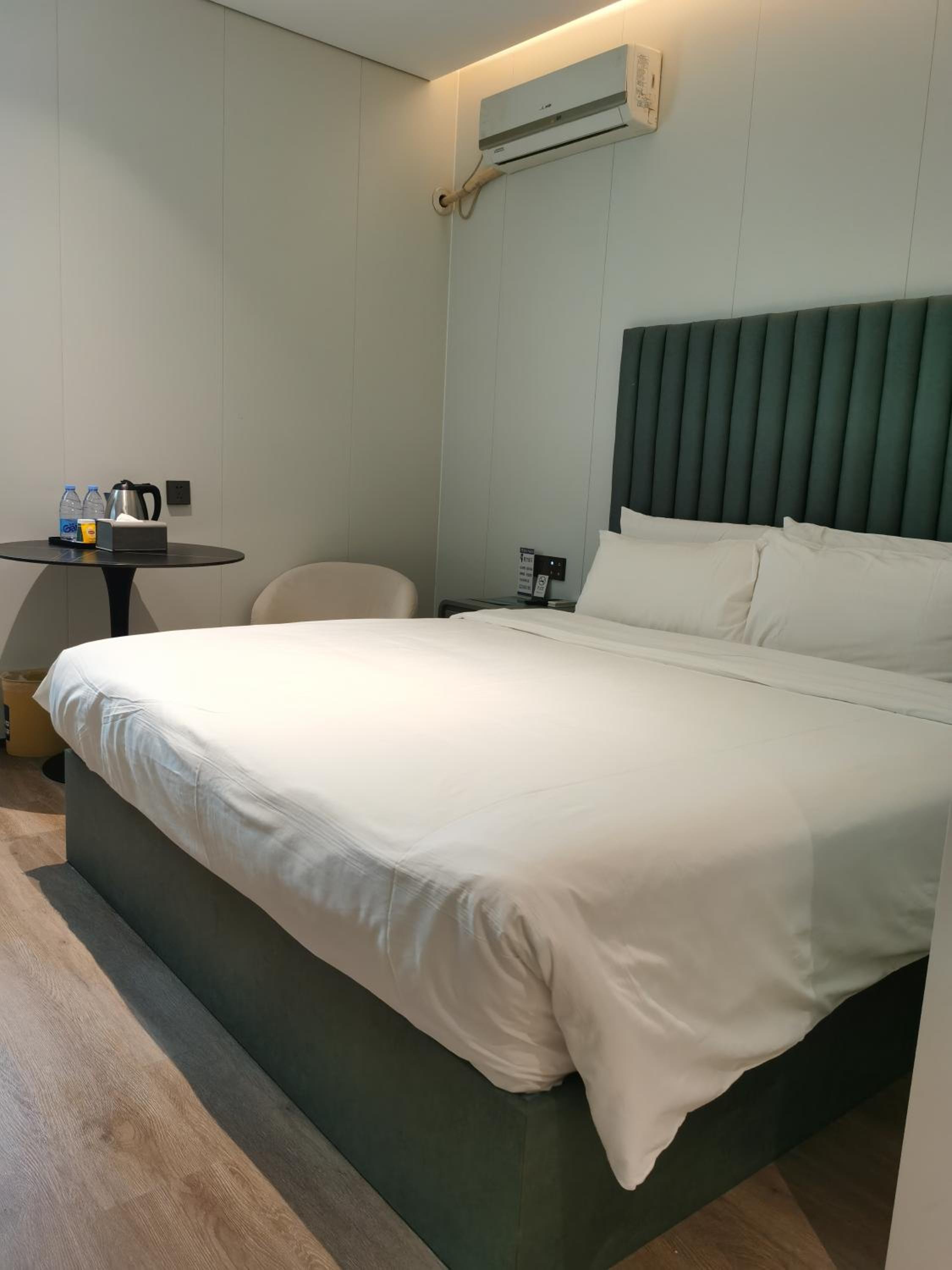 Superior Queen Room