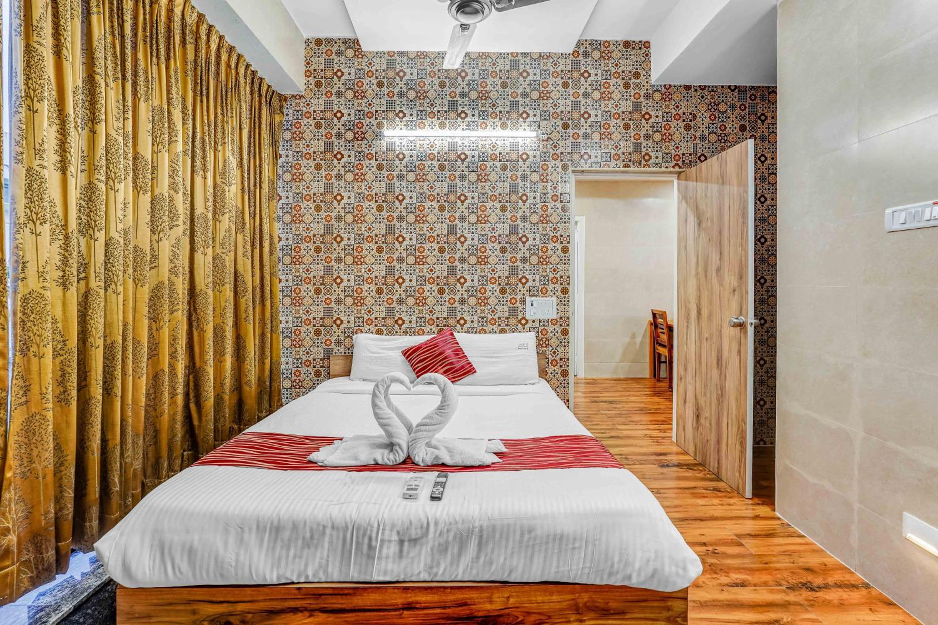 Two-Bedroom Apartment - Photo 1