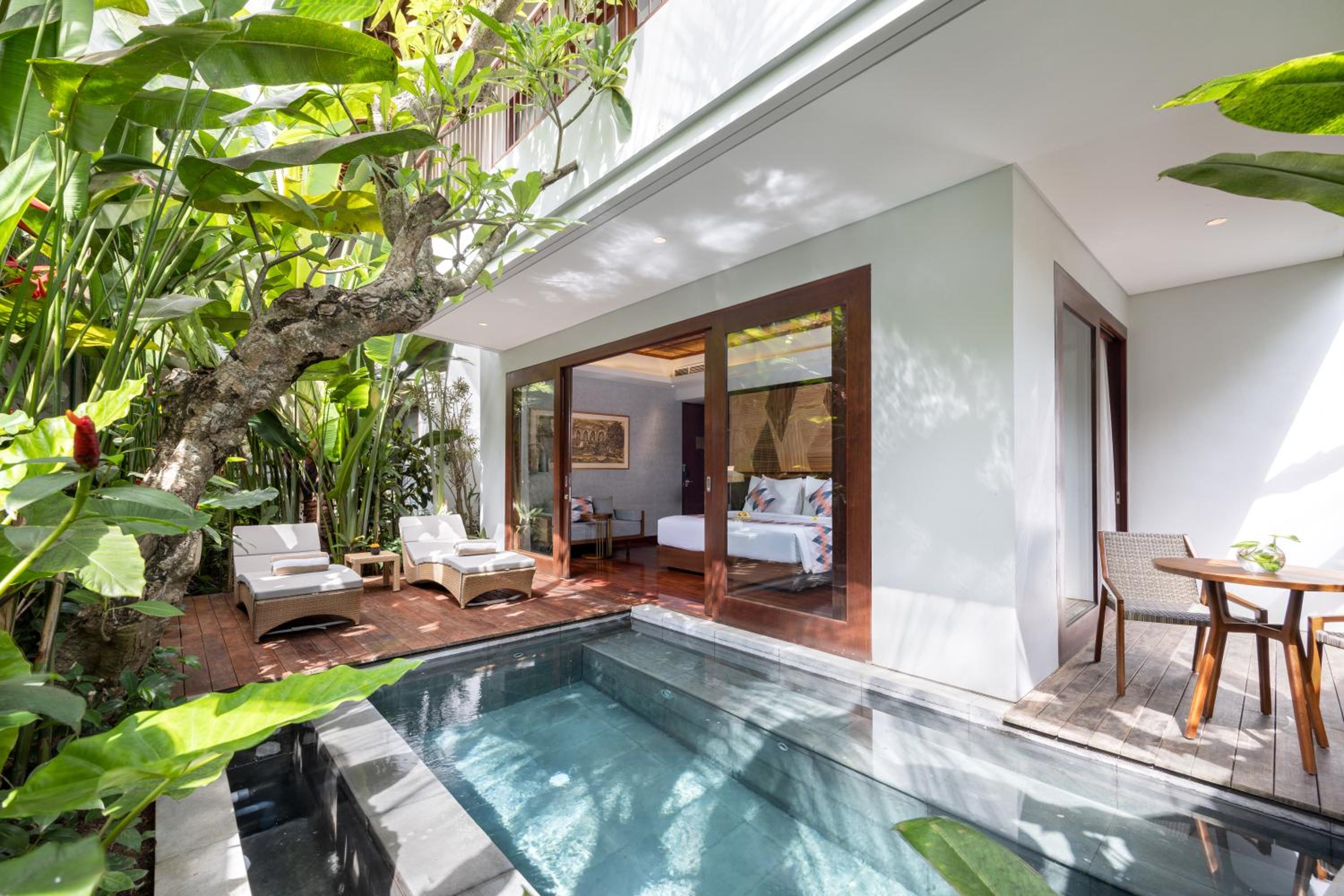Suite with Pool and Daily Afternoon Tea  - Photo 4