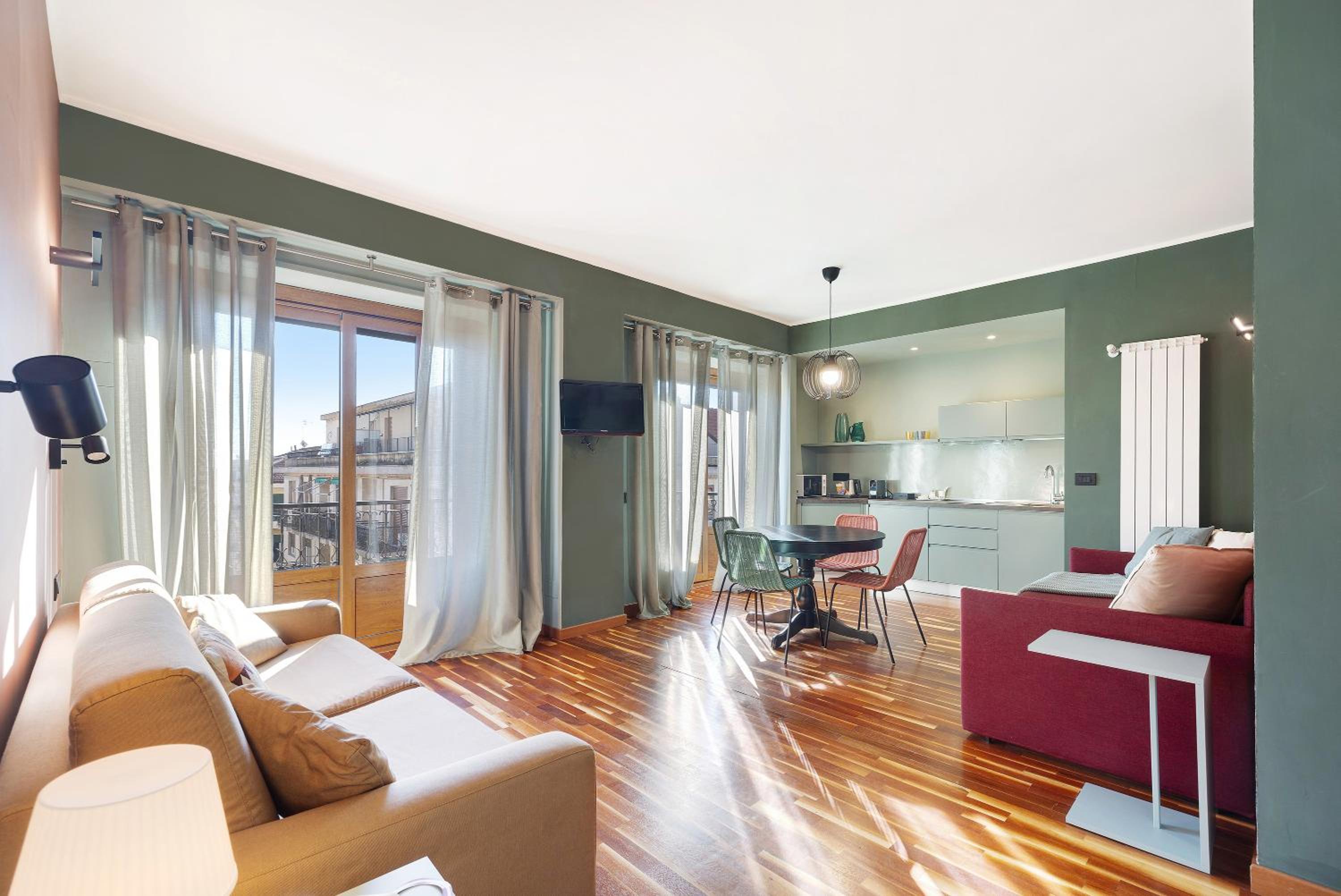 Superior One-Bedroom Apartment With Balcony