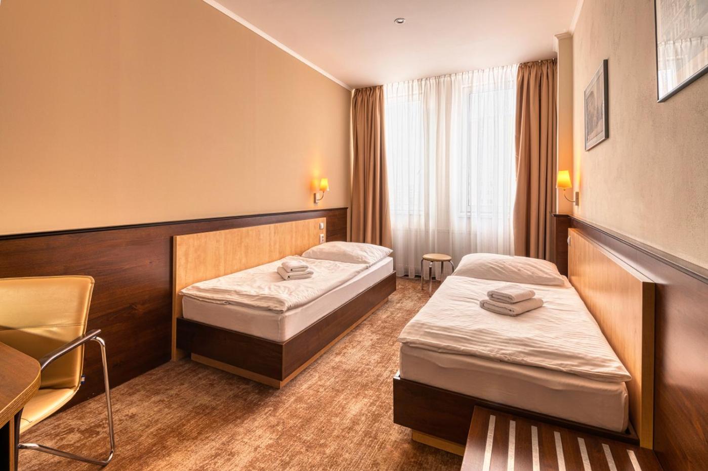 Superior Double or Twin Room - Photo 2