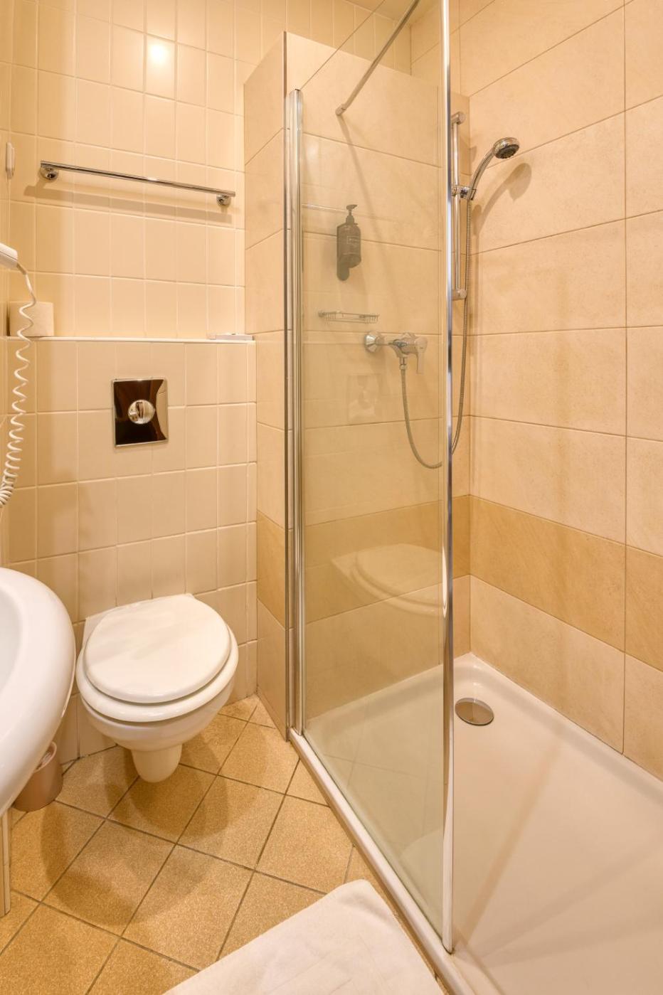 Superior Triple Room - Photo 4