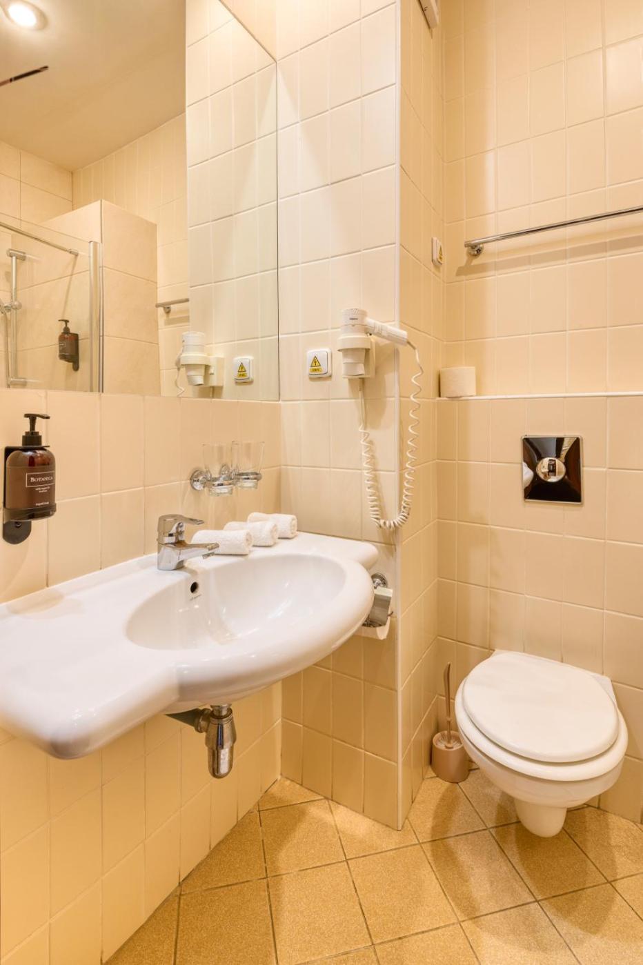 Superior Triple Room - Photo 5