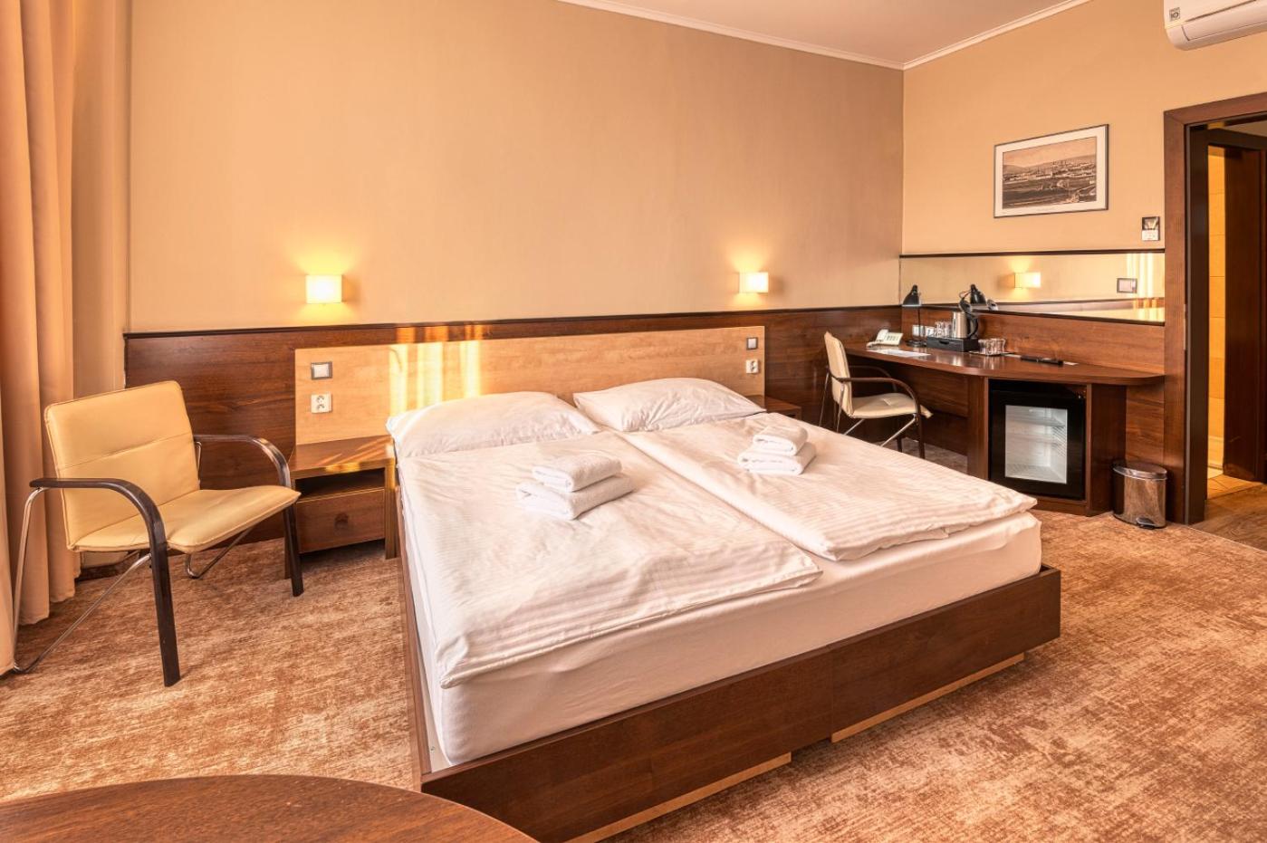 Superior Triple Room - Photo 2