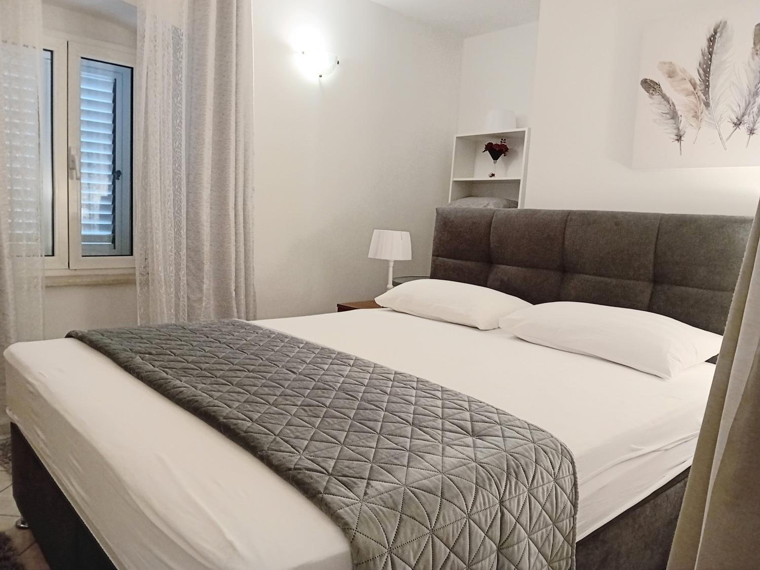 Apartment - Photo 1