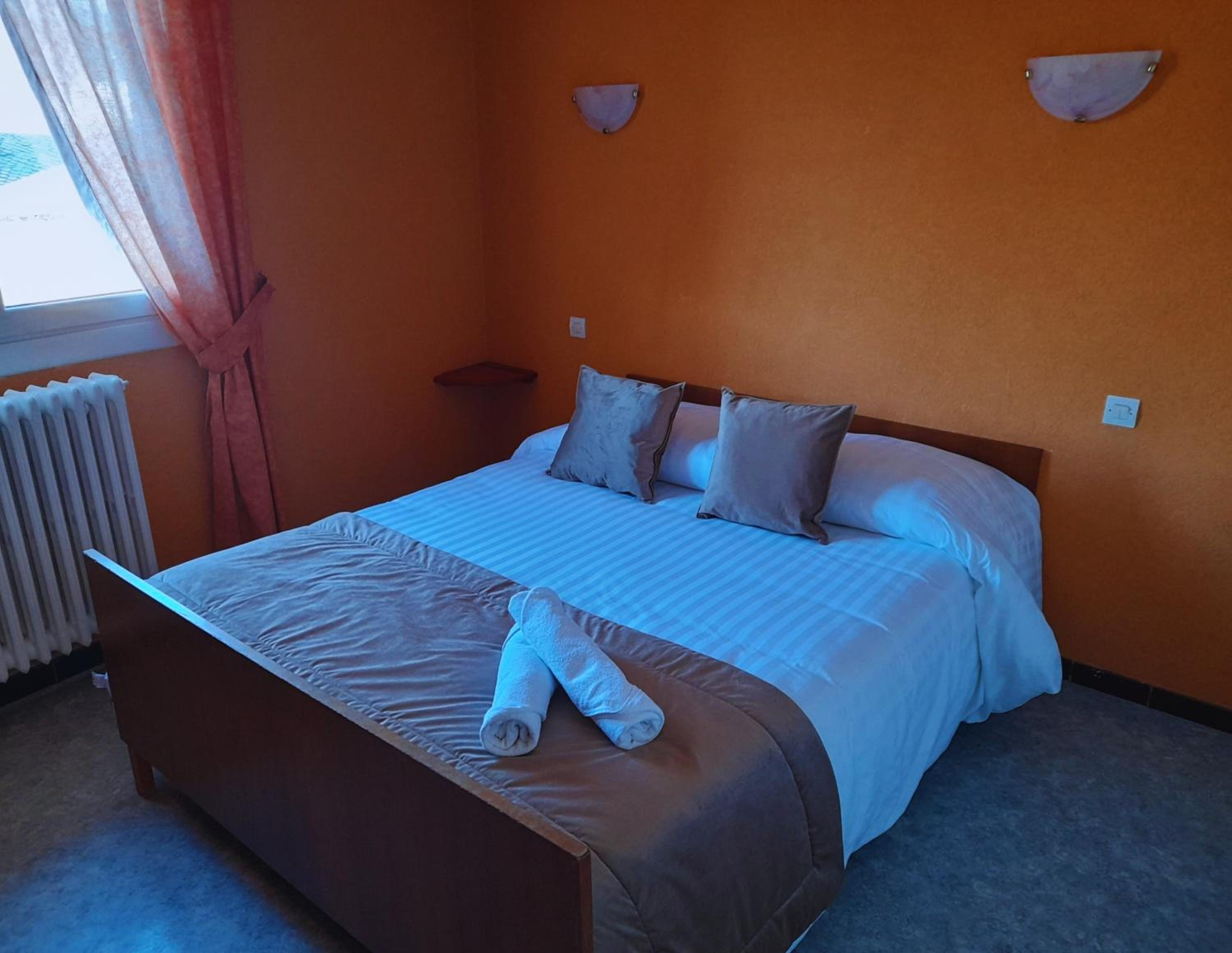 Quadruple Room - Photo 4