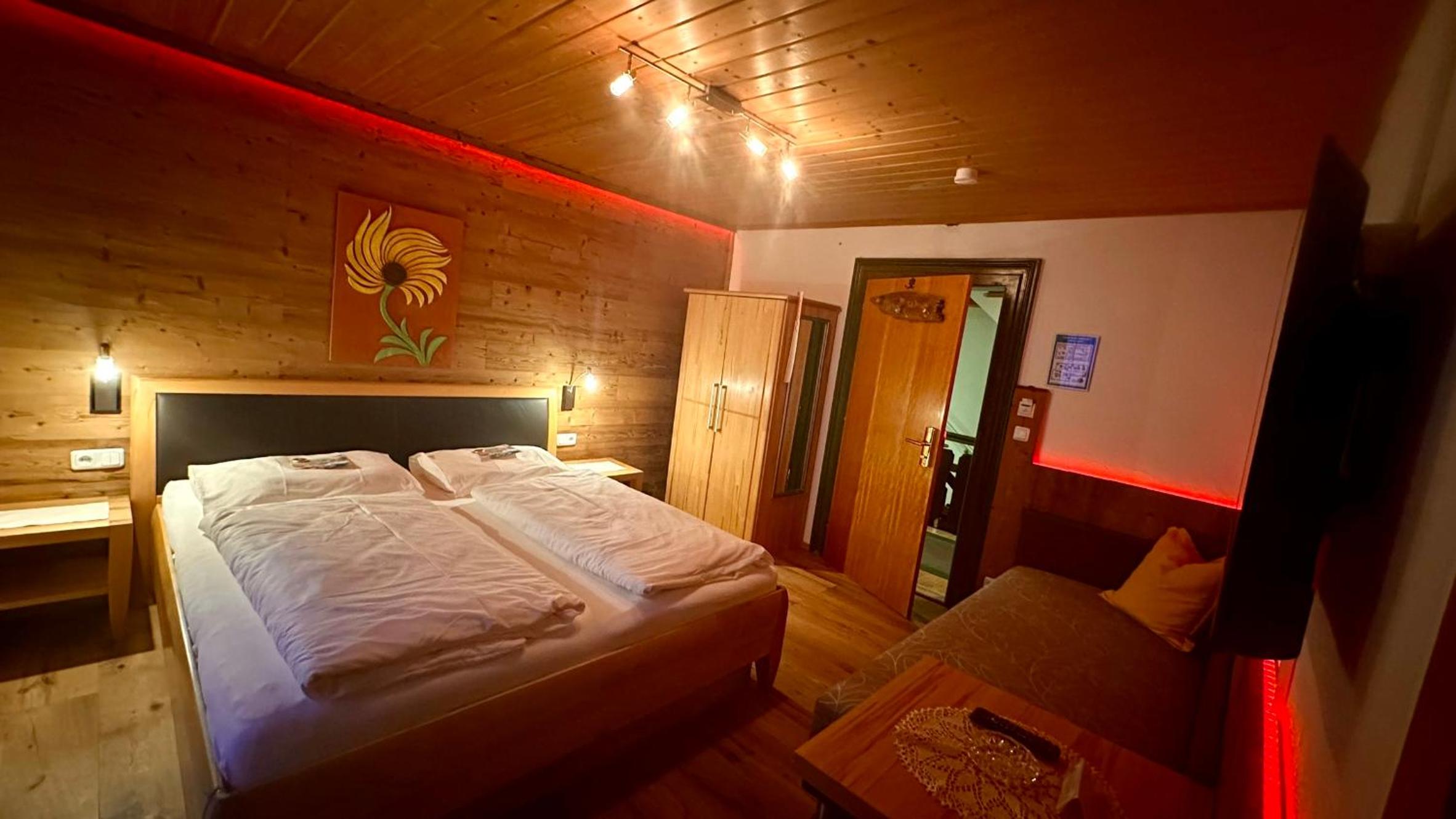 Double Room photo 2