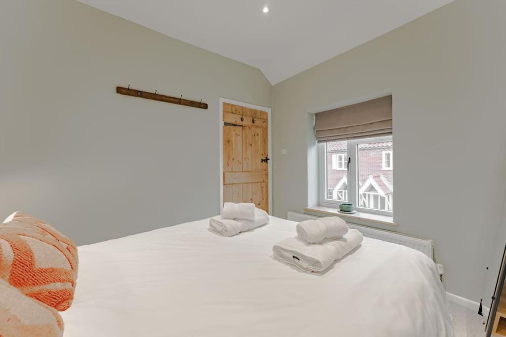 Two-Bedroom House photo 1