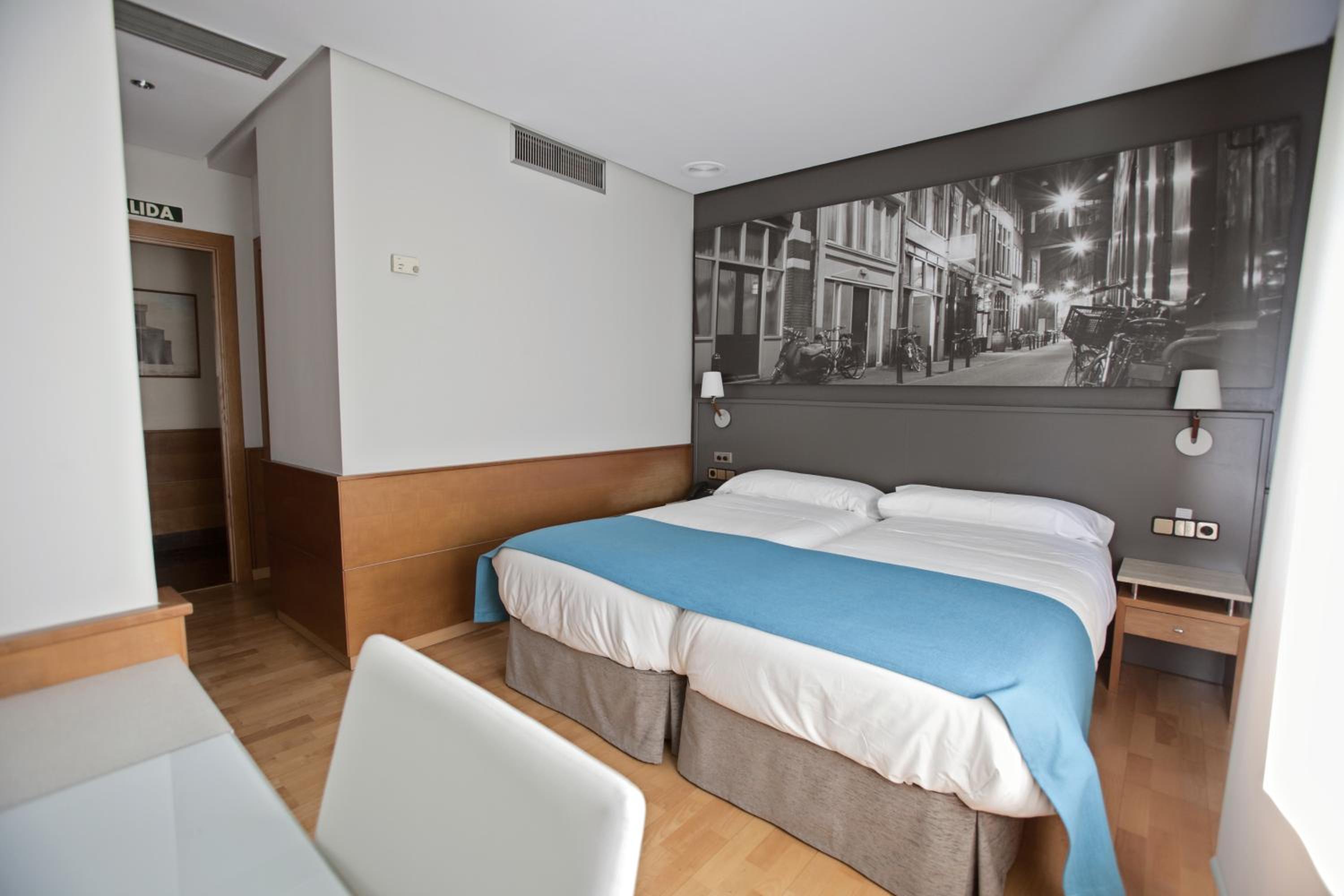 Twin Room photo 2