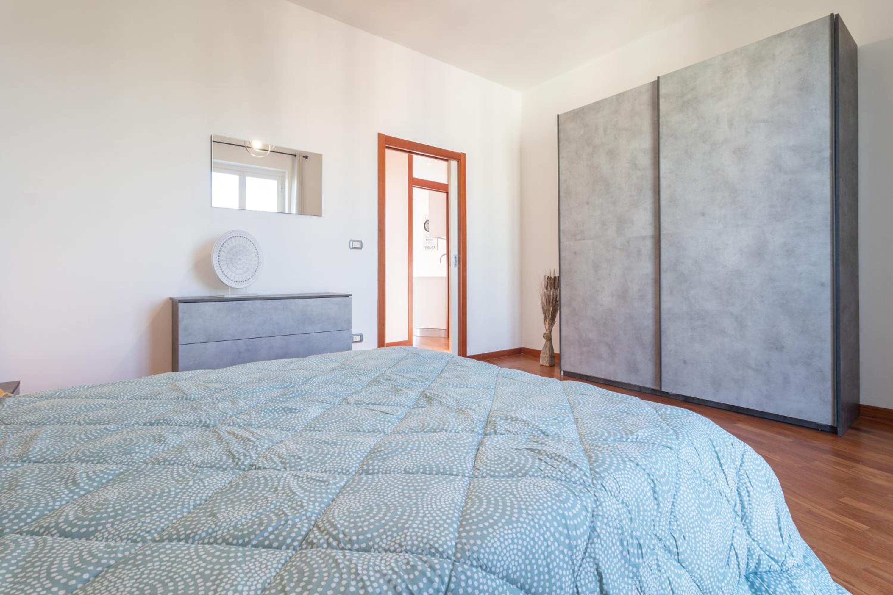 Two-Bedroom Deluxe Apartment with Balcony photo 2
