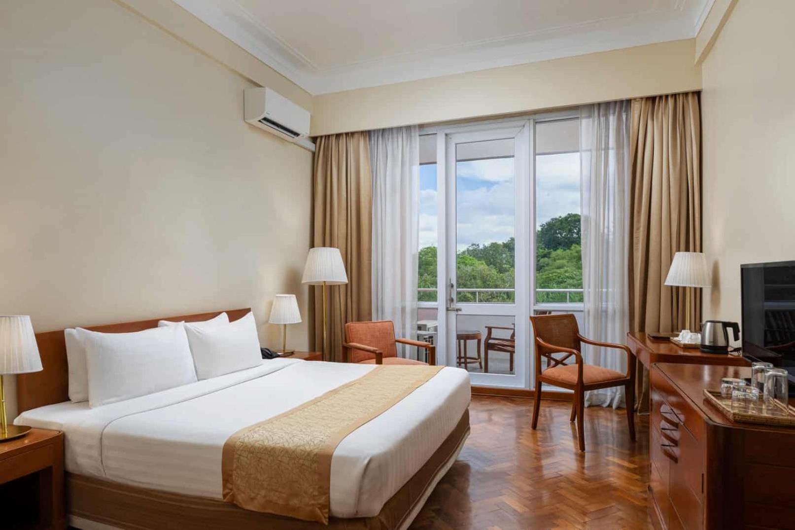 Superior King Room - Photo 1