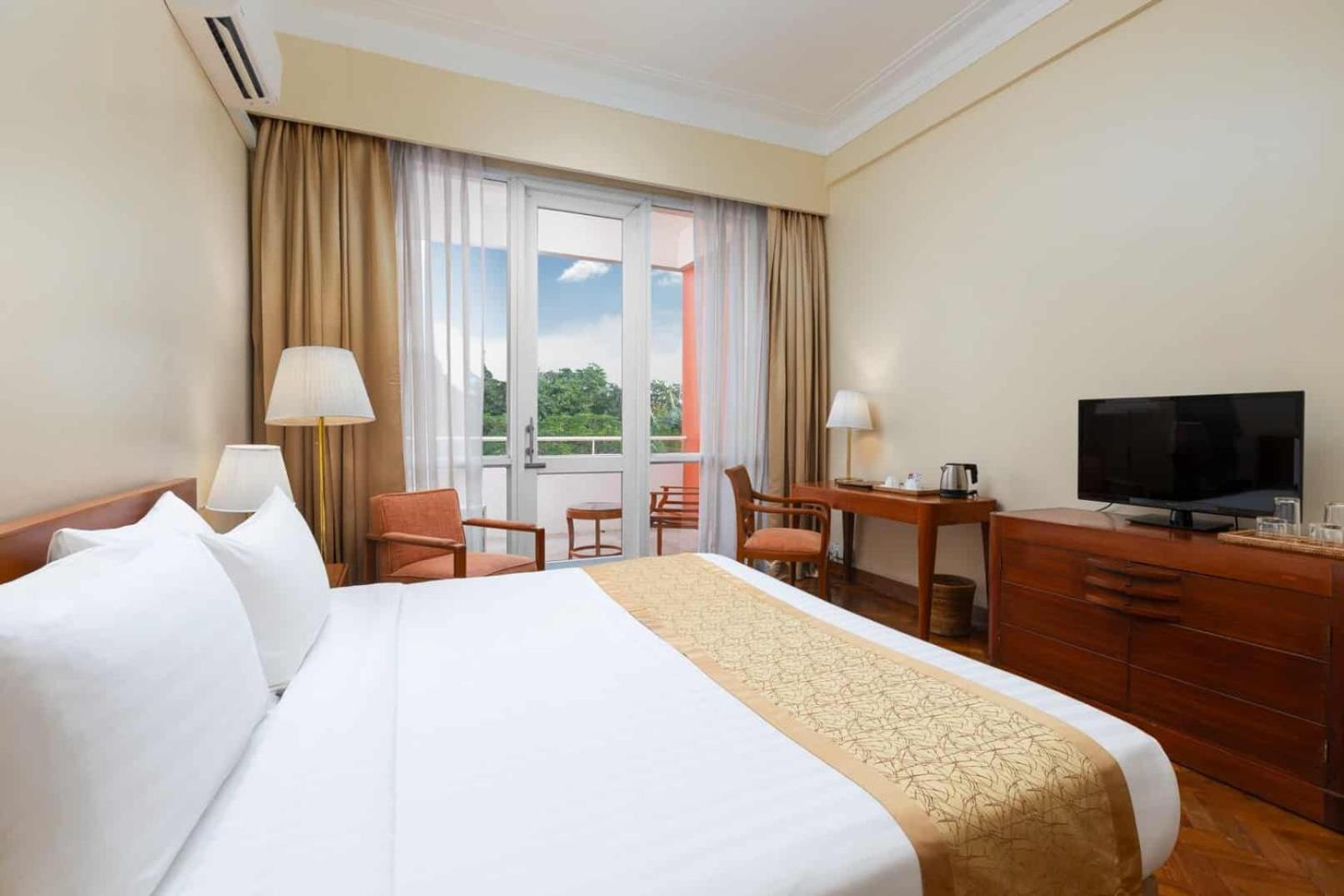 Superior King Room - Photo 2