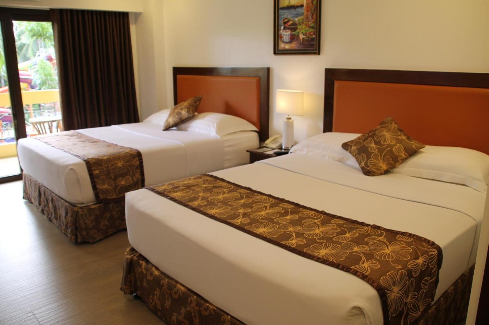 Deluxe Twin Room - Photo 6