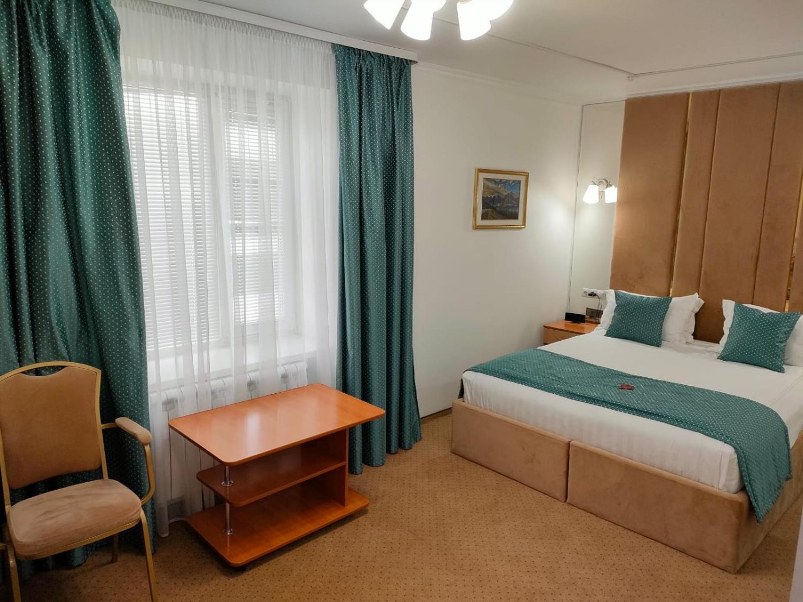 Double Room - Photo 1