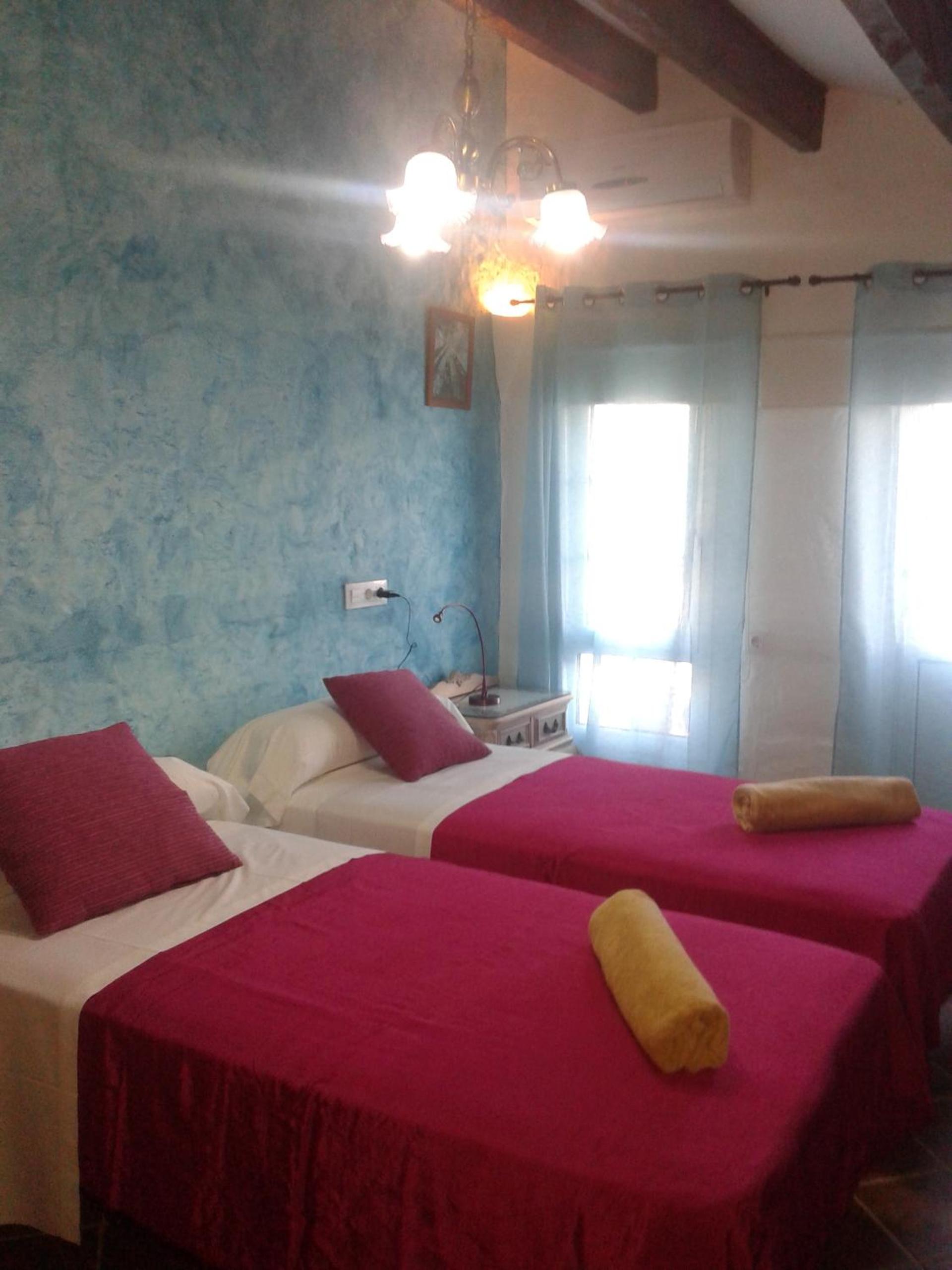 Quadruple Room - Photo 5