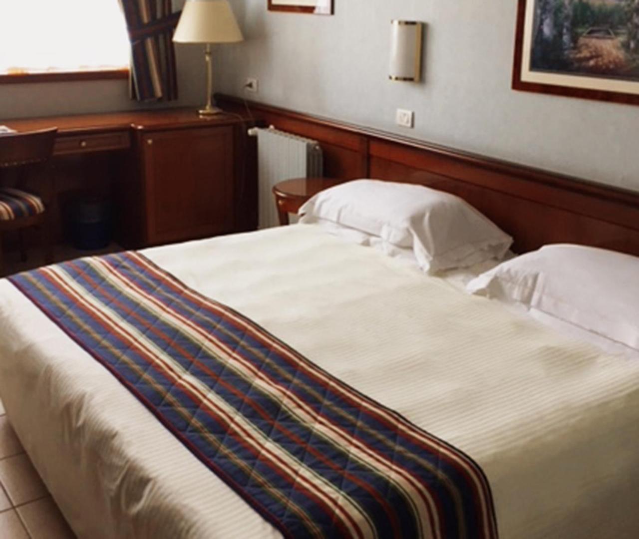 Superior Double or Twin Room photo 2