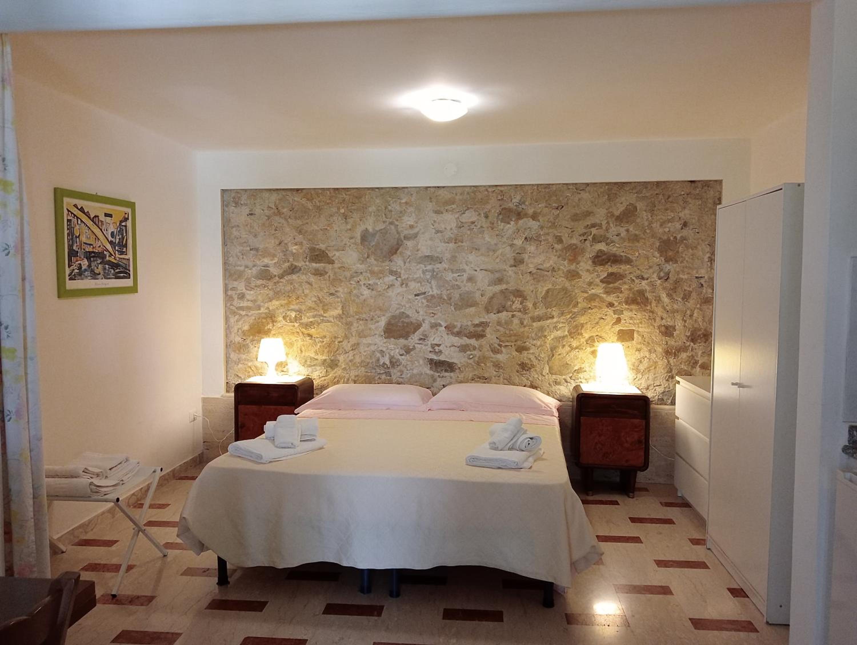 Loft with Patio and Pool View
