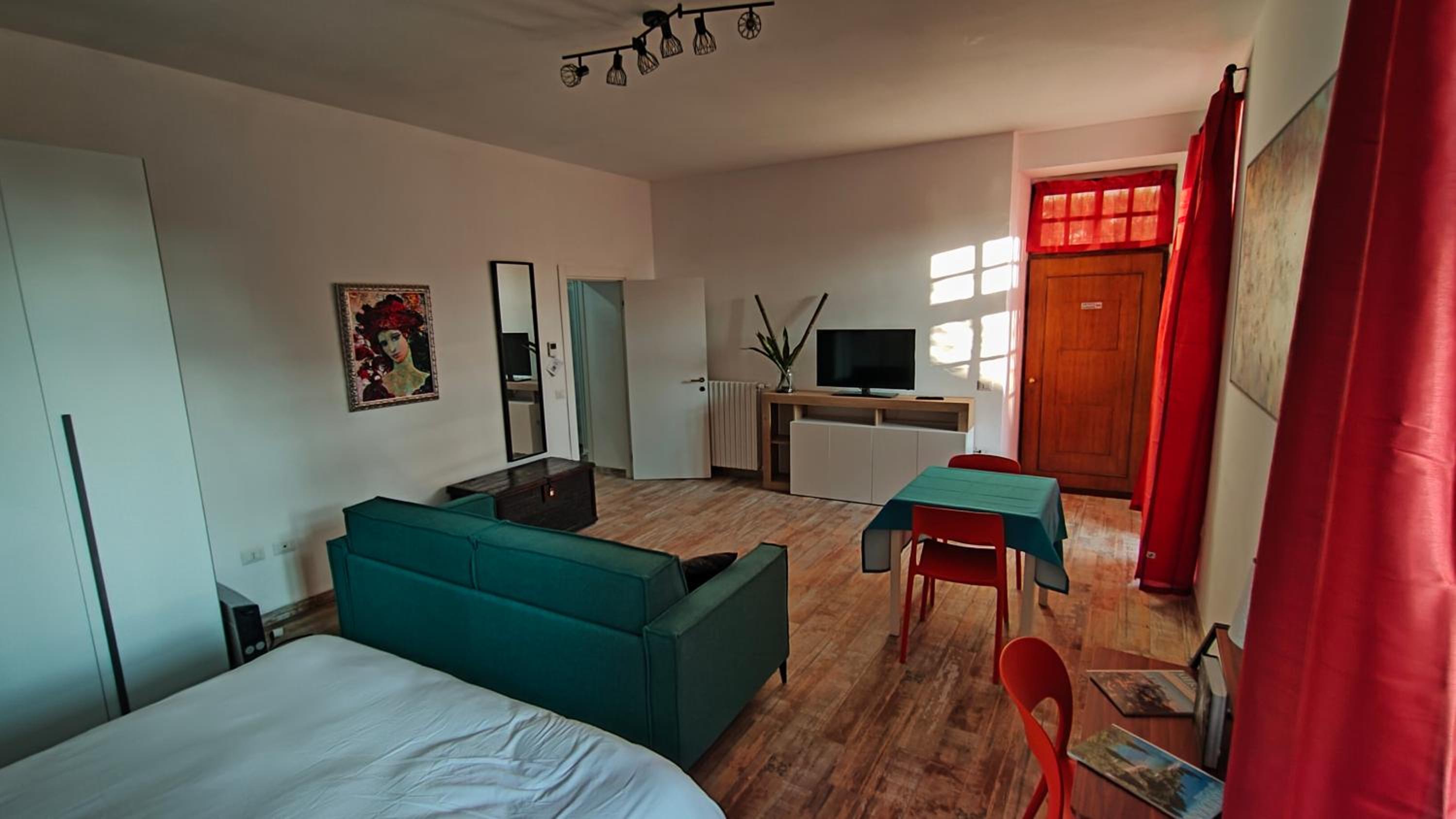 One-Bedroom Apartment with Terrace