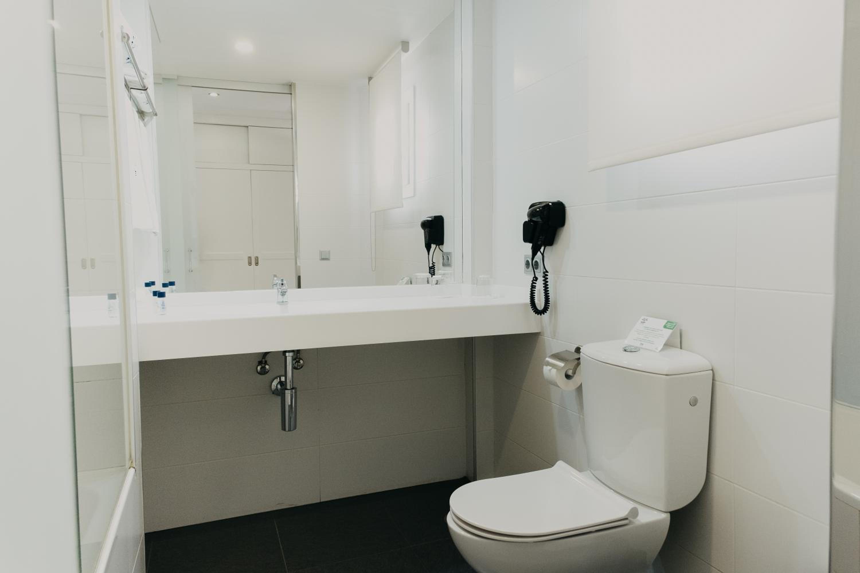 Double Room - Single Use photo 3