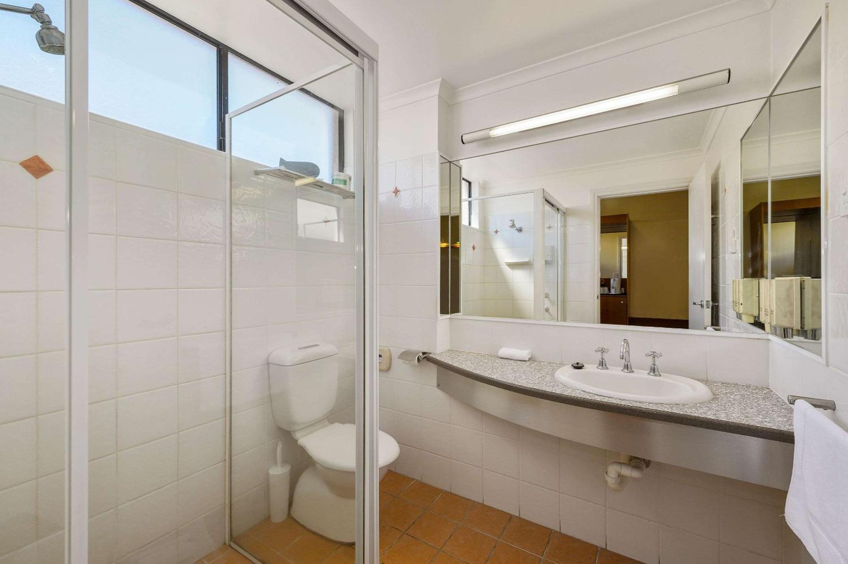 Triple Room - Non Smoking - Photo 2