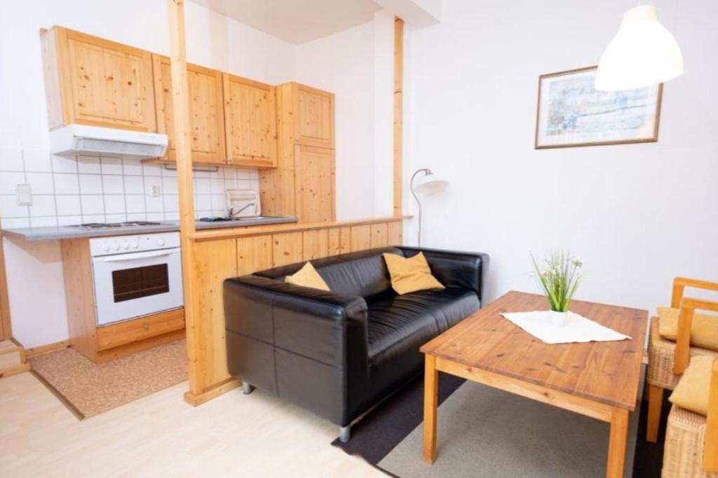 Apartment photo 2