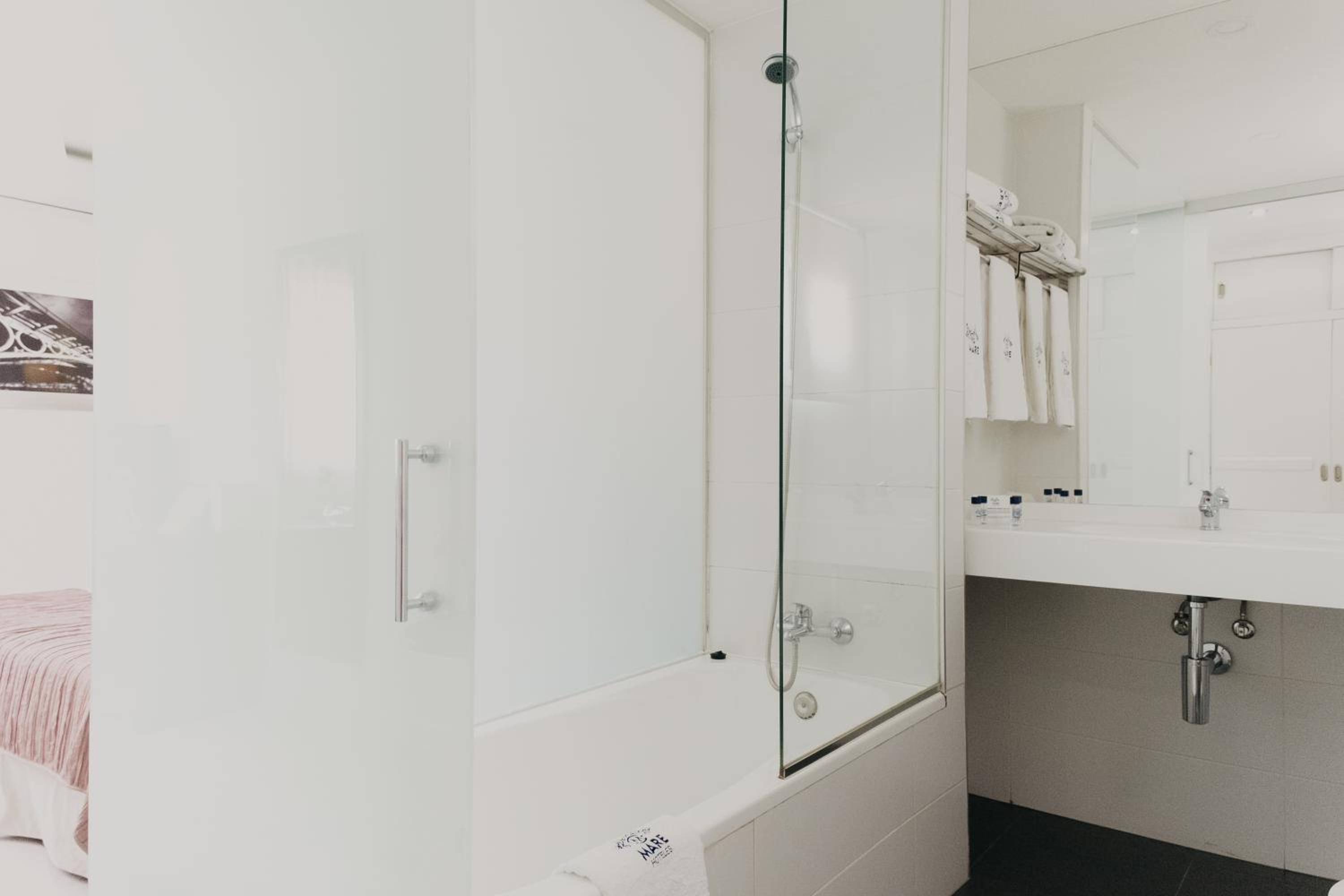 Double Room - Single Use photo 2