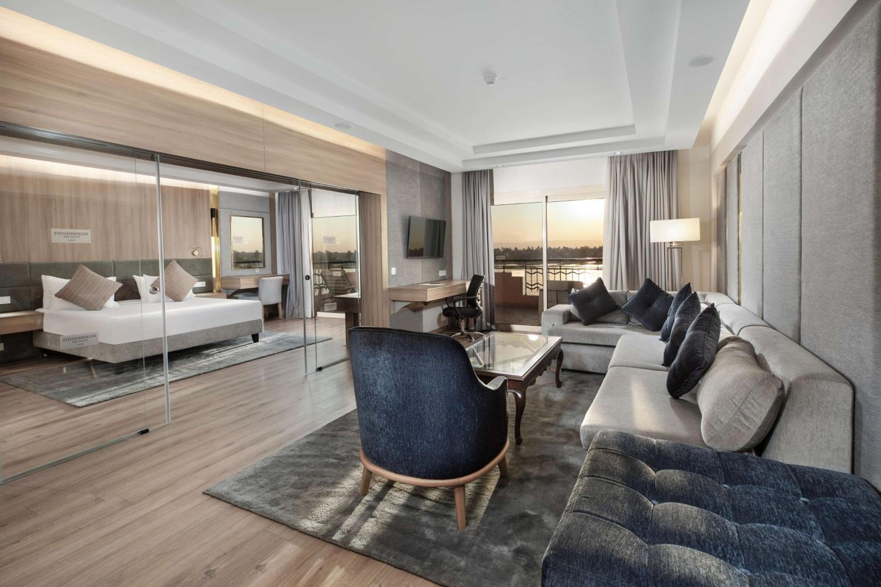 Executive Suite photo 3