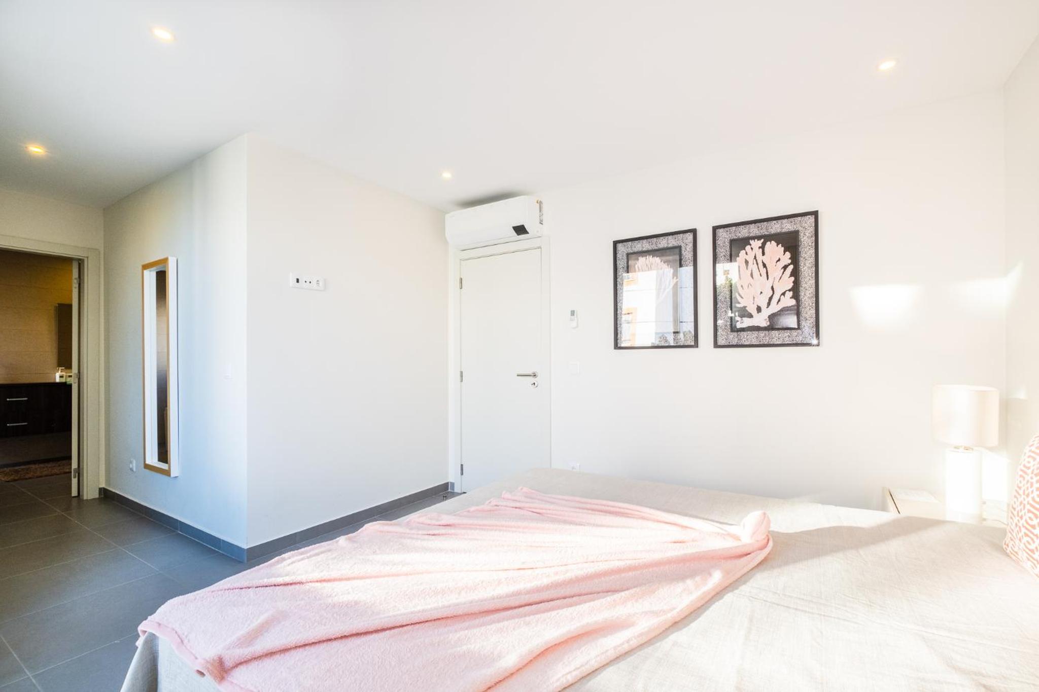 Villa photo 1