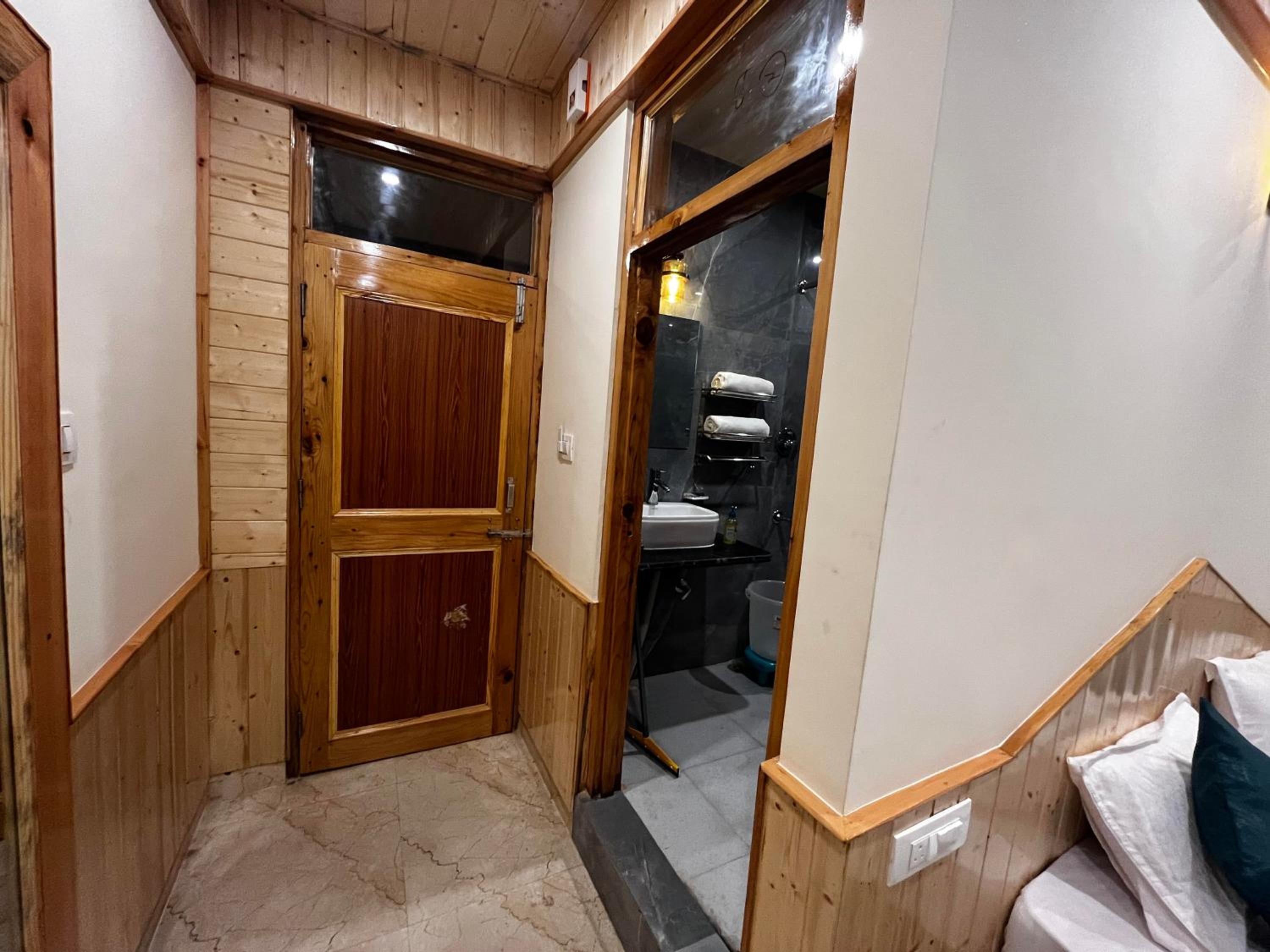 Double Room with Mountain View photo 3