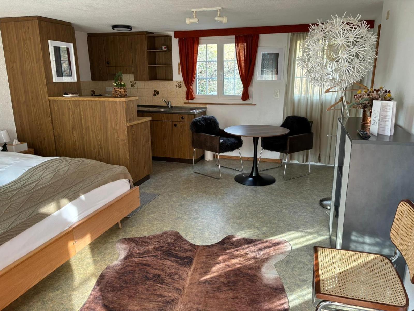 Apartment/Suite with Garden (located next to Hotel Alpina) photo 3