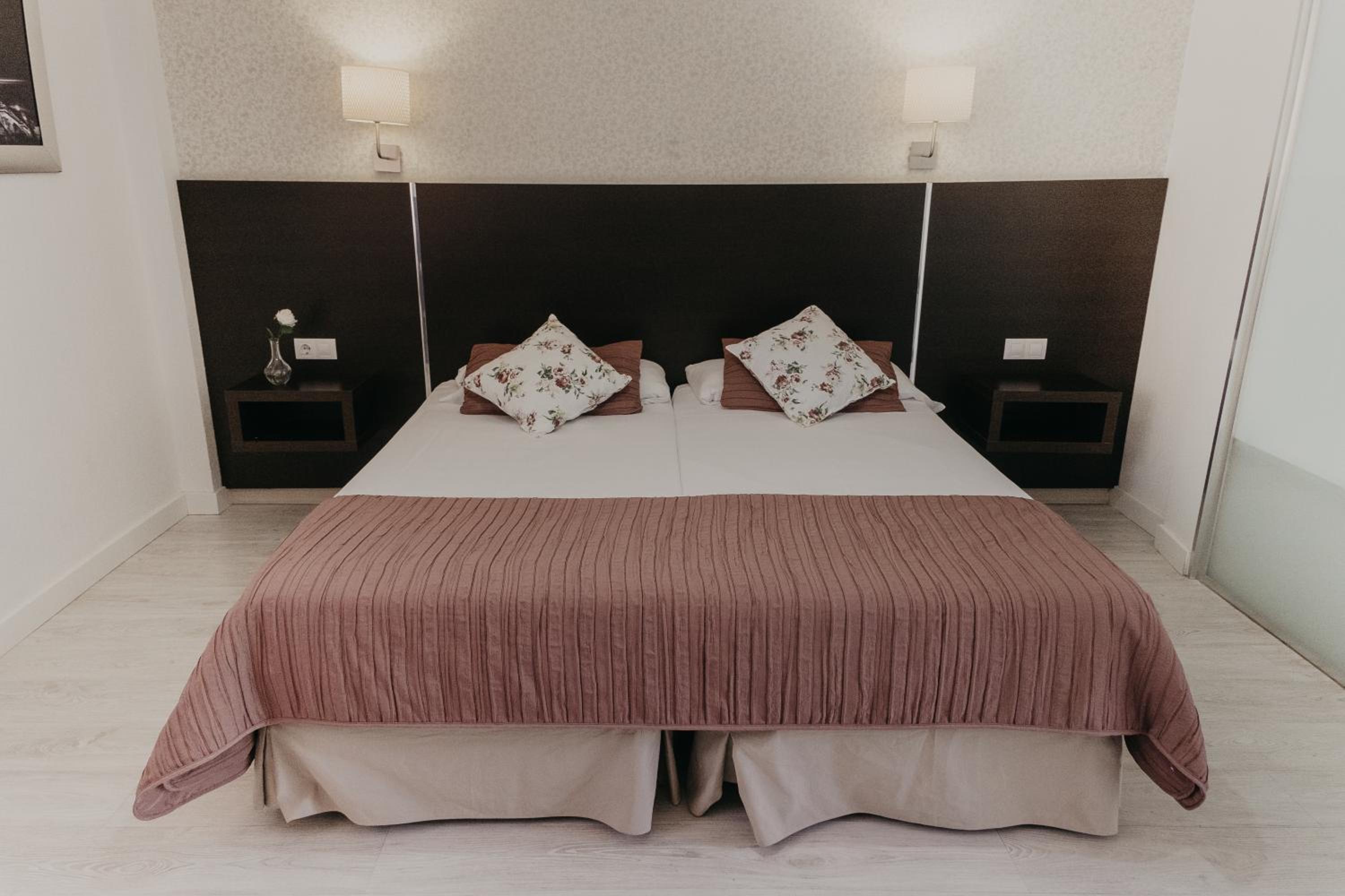 Superior Double Room photo 2