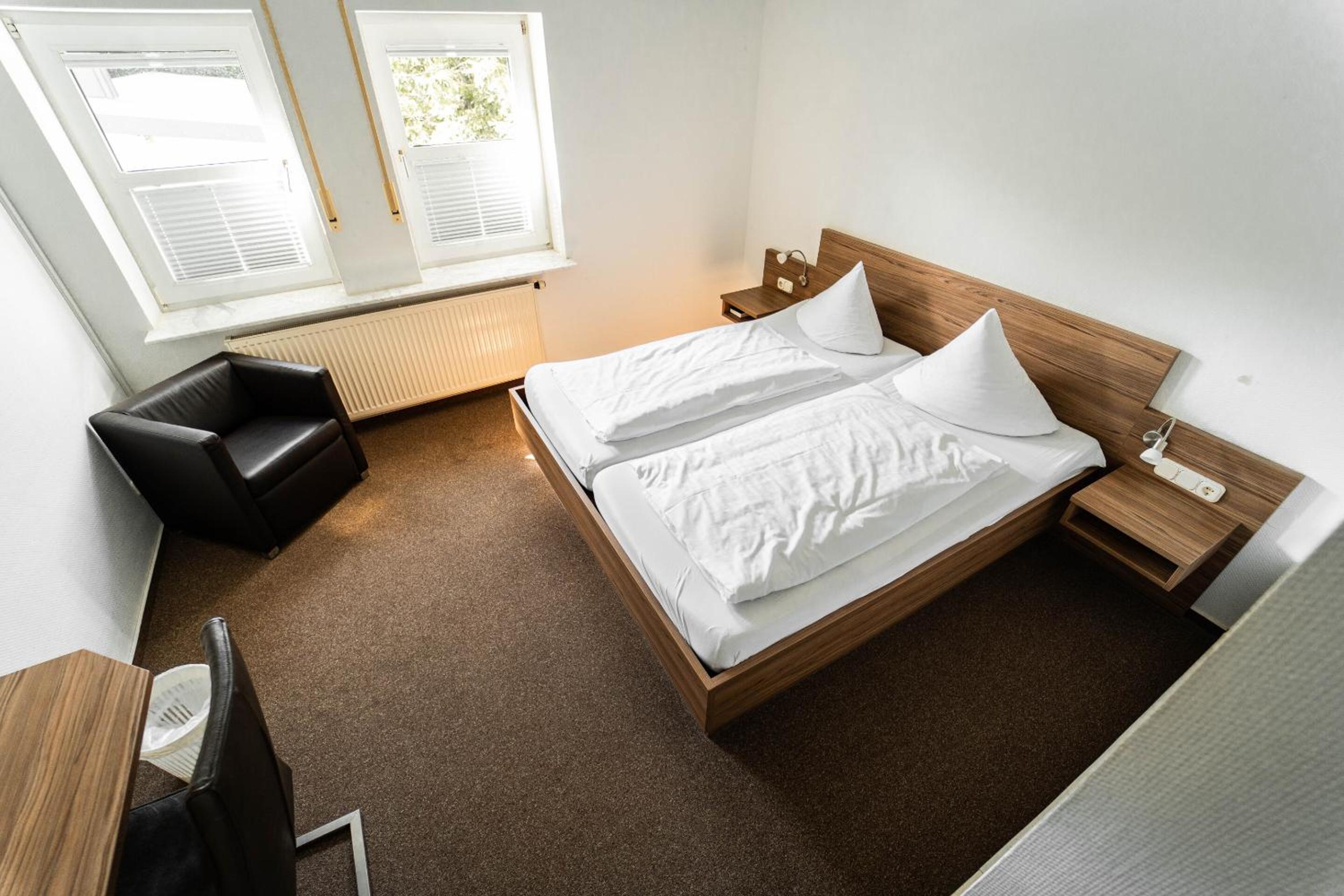 Standard Double Room - Photo 1