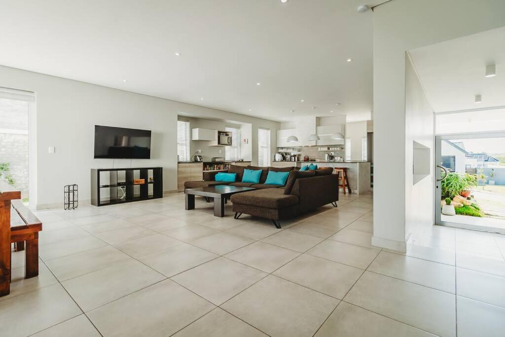 3 Bedroom House photo 1