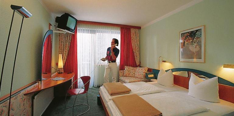 Standard Double Room -  Neighboring Building photo 2