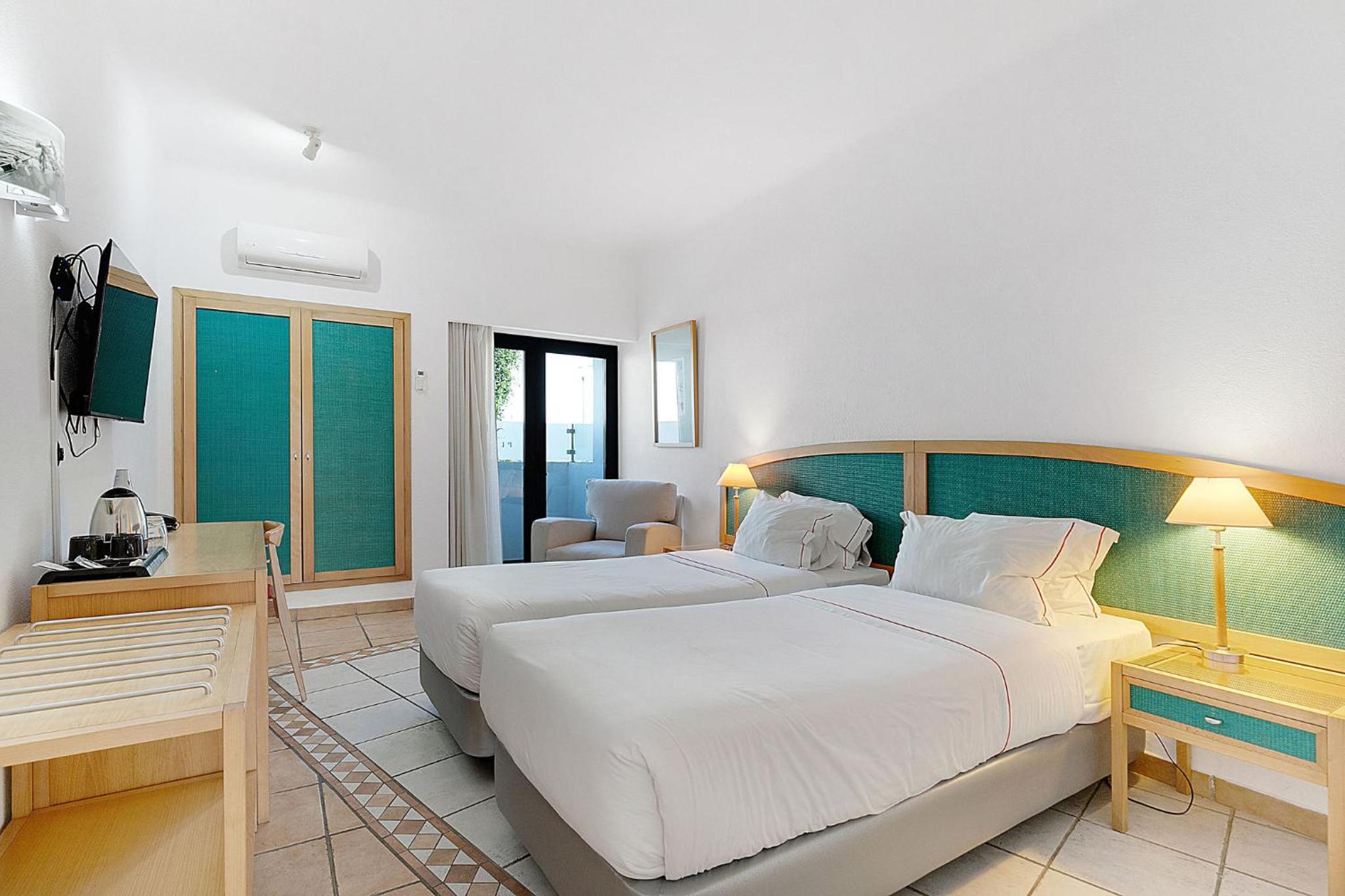 Quarto Twin Standard