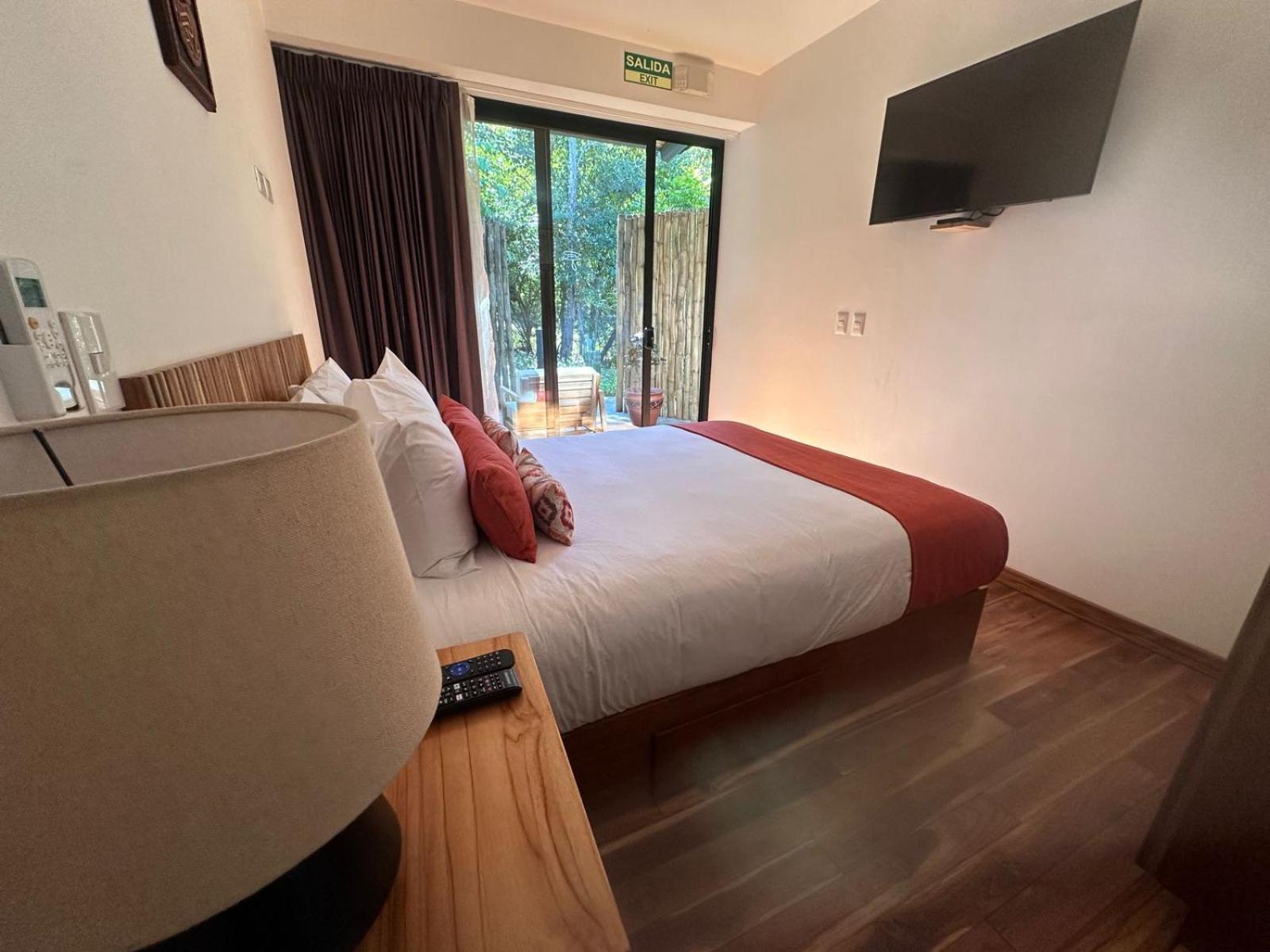 Bungalow con vista al jardín