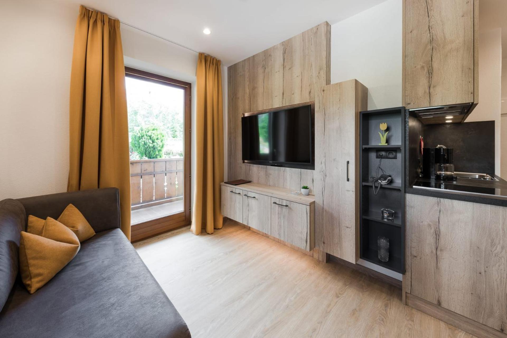Apartment with Balcony