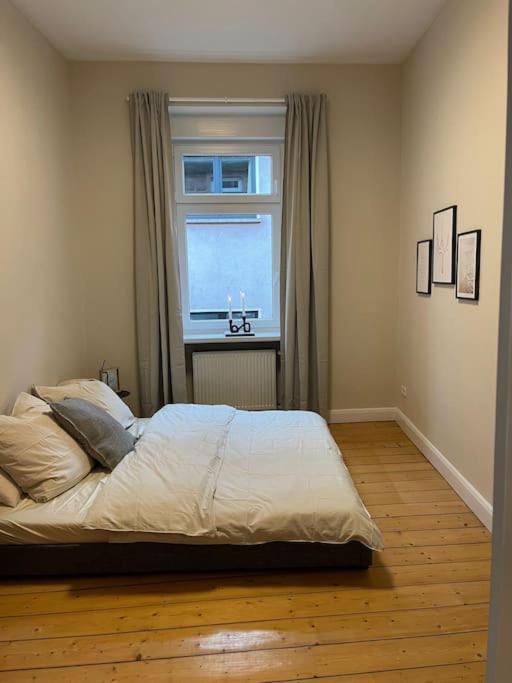 Two-Bedroom Apartment photo 2