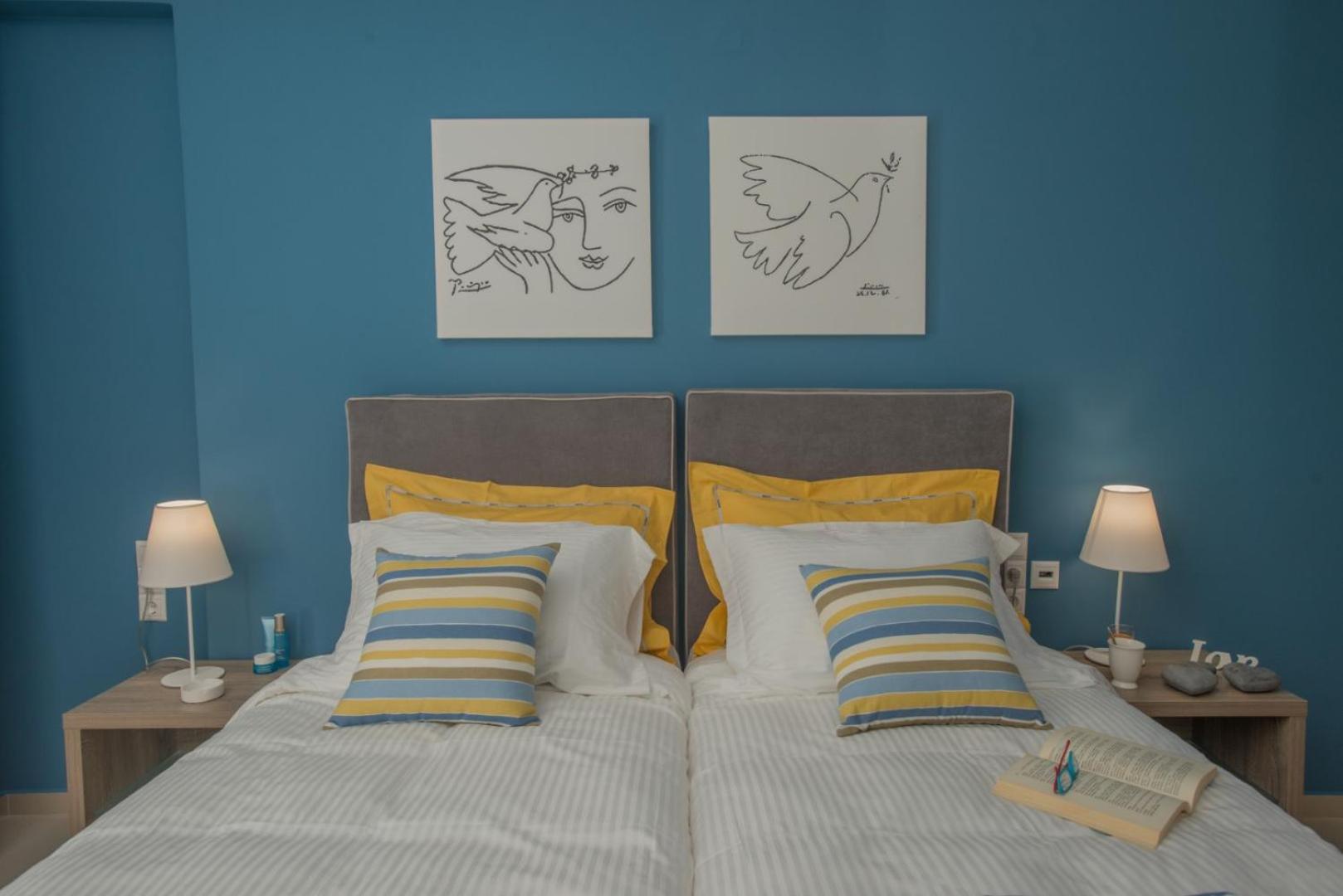 Triple Room with Sea View photo 1